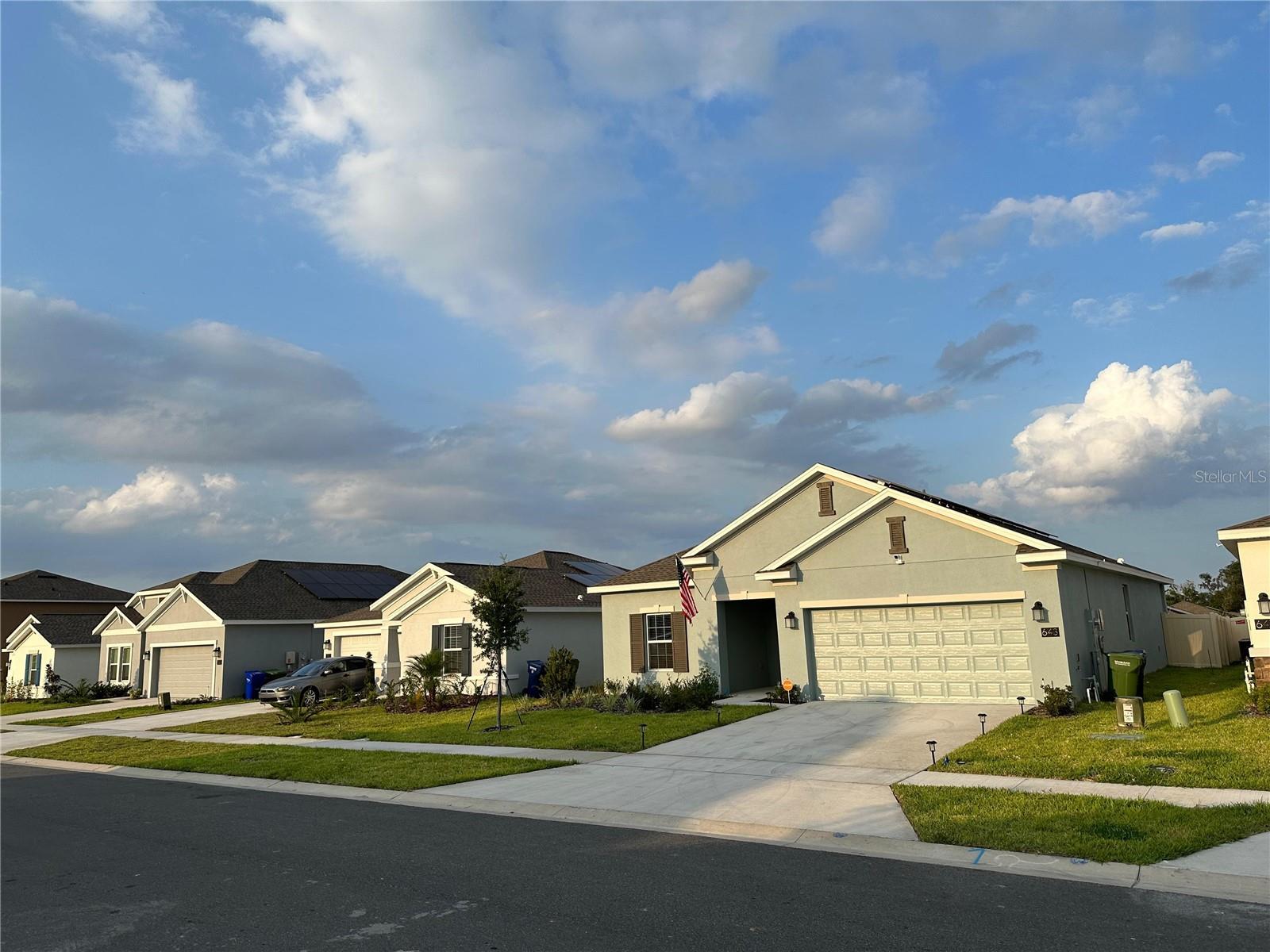 Image 2 of 15 For 643 Grove Street