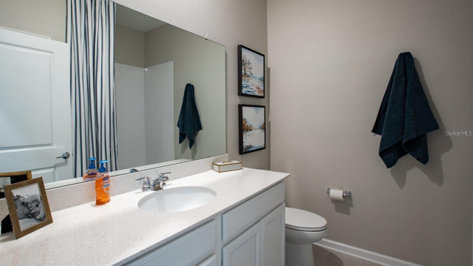 Image 5 of 15 For 643 Grove Street