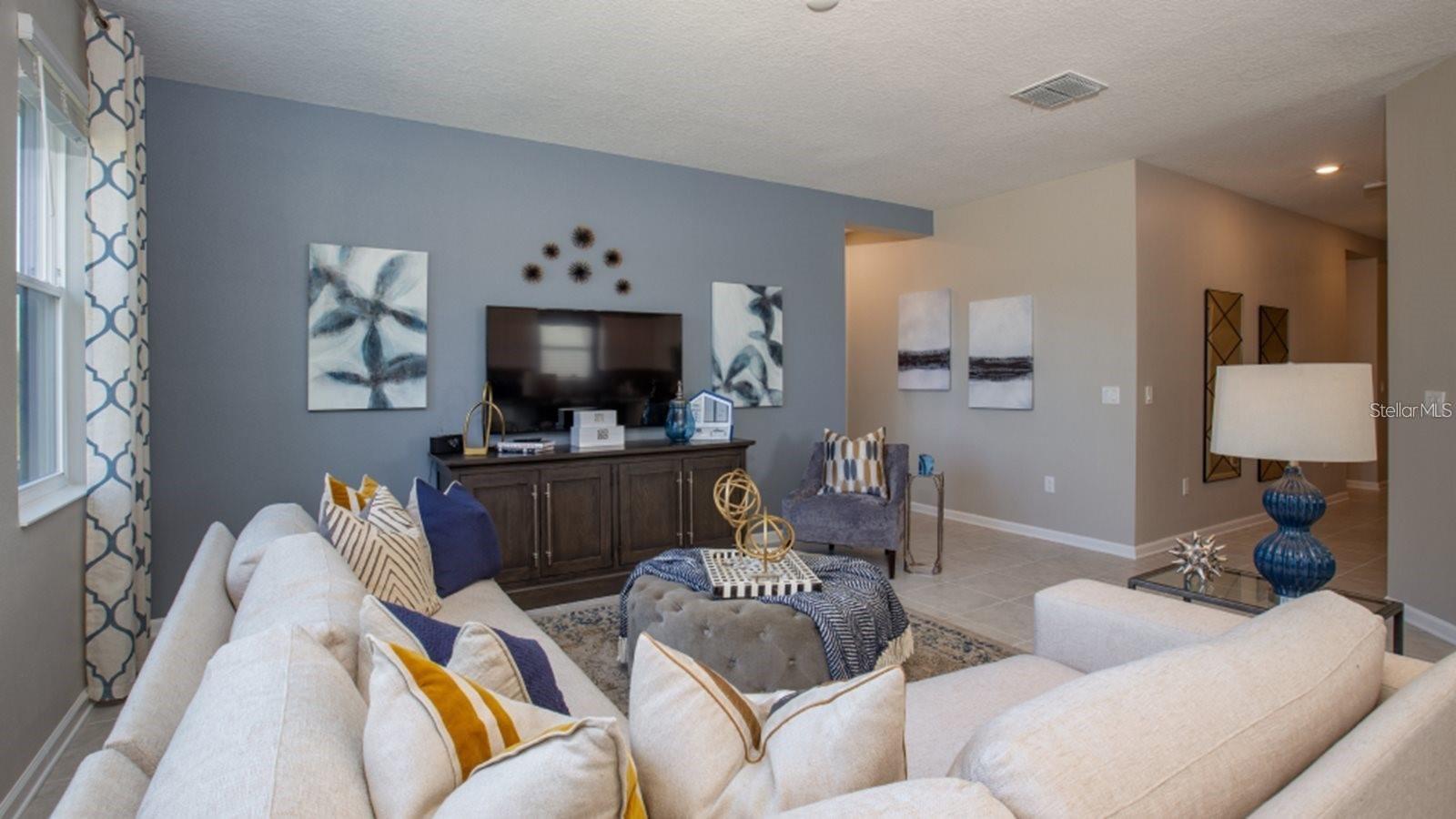 Image 9 of 15 For 643 Grove Street