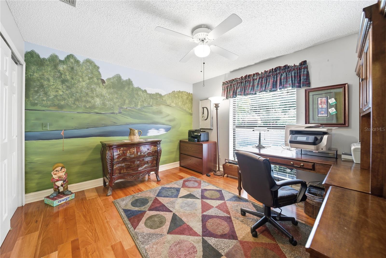 Image 32 of 49 For 930 Arabian Avenue