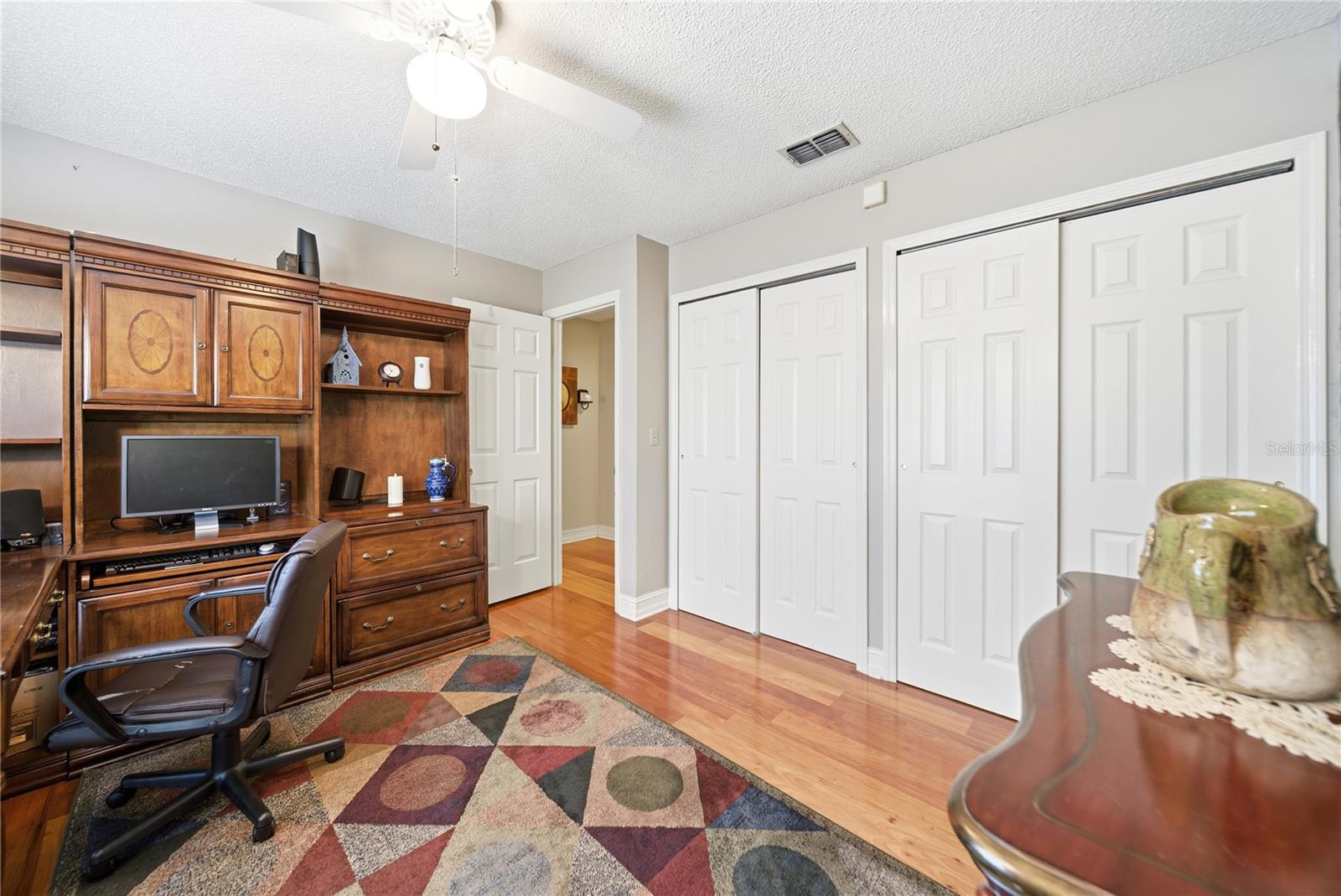 Image 33 of 49 For 930 Arabian Avenue