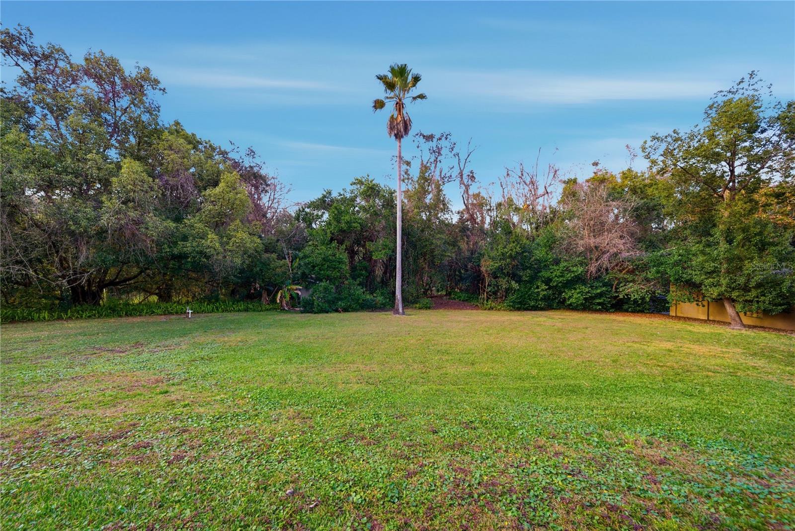 Image 45 of 49 For 930 Arabian Avenue