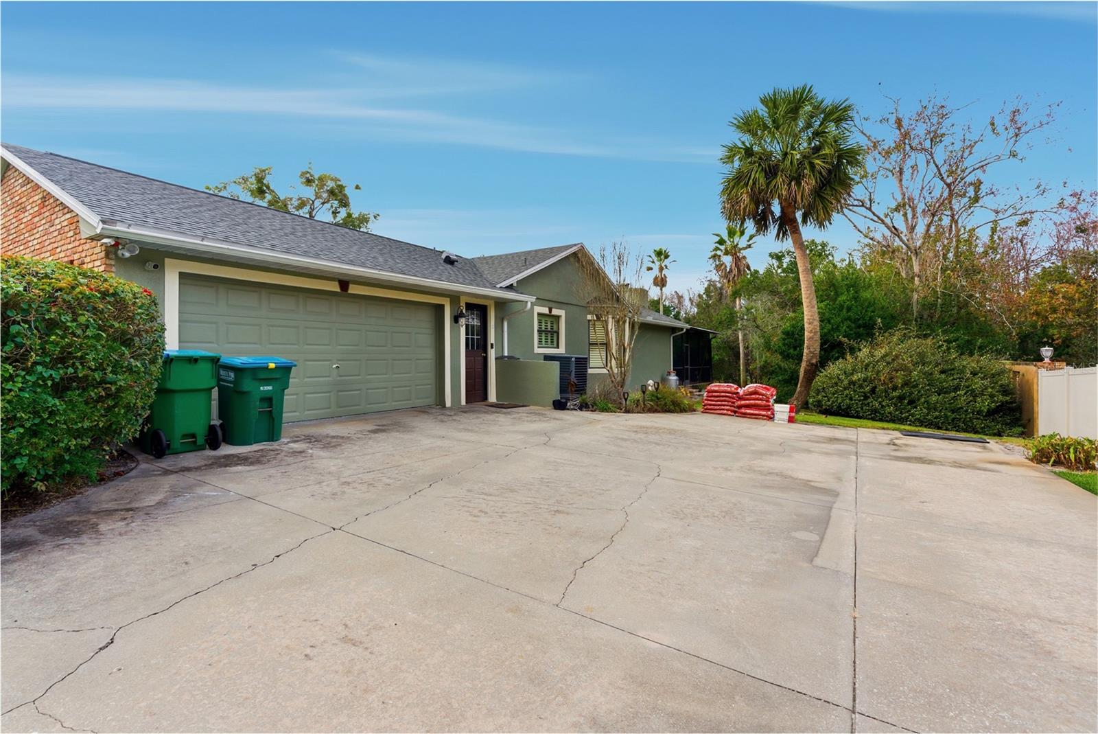 Image 48 of 49 For 930 Arabian Avenue