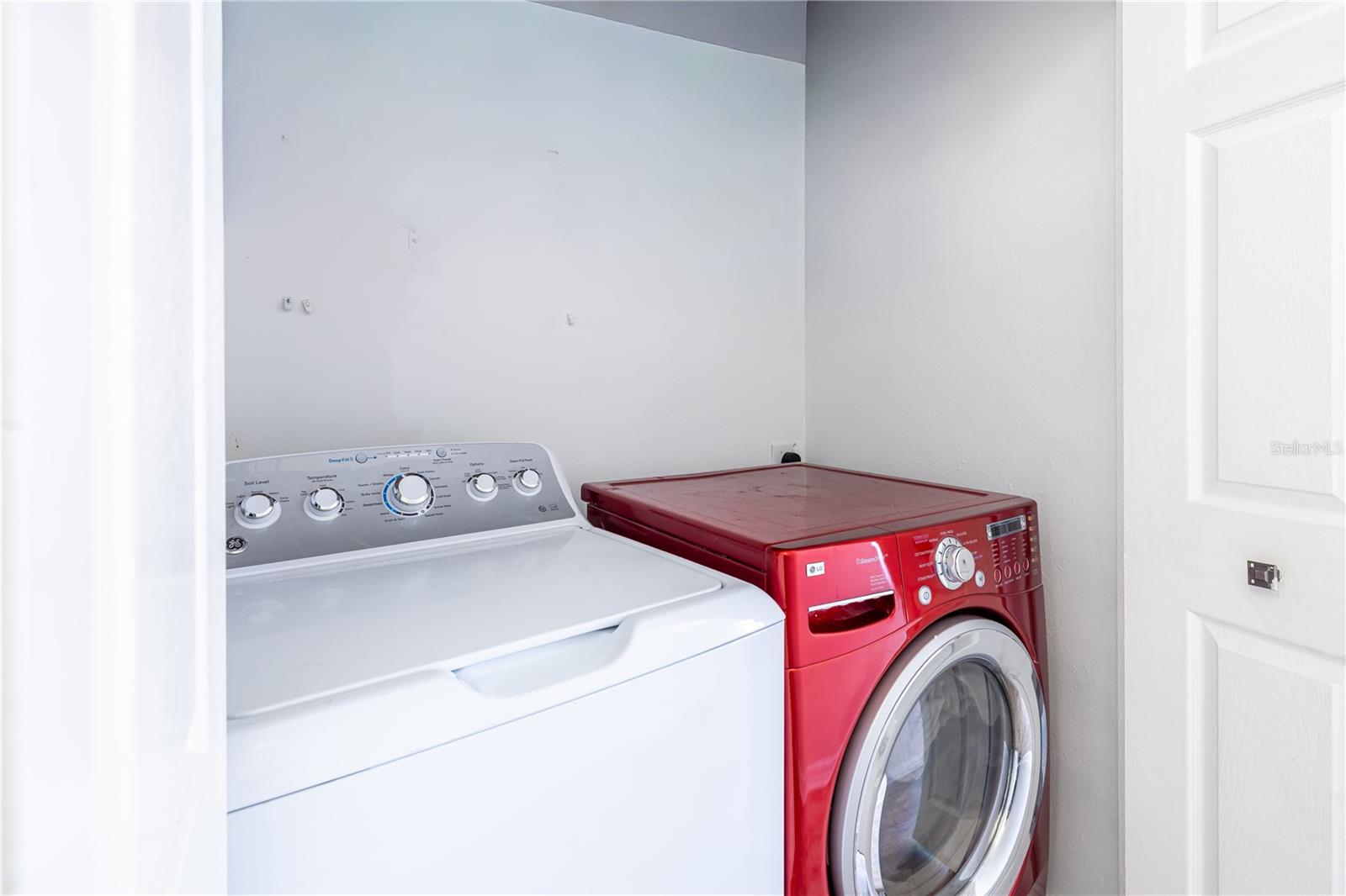 Image 6 of 42 For 2747 Merrieweather Lane