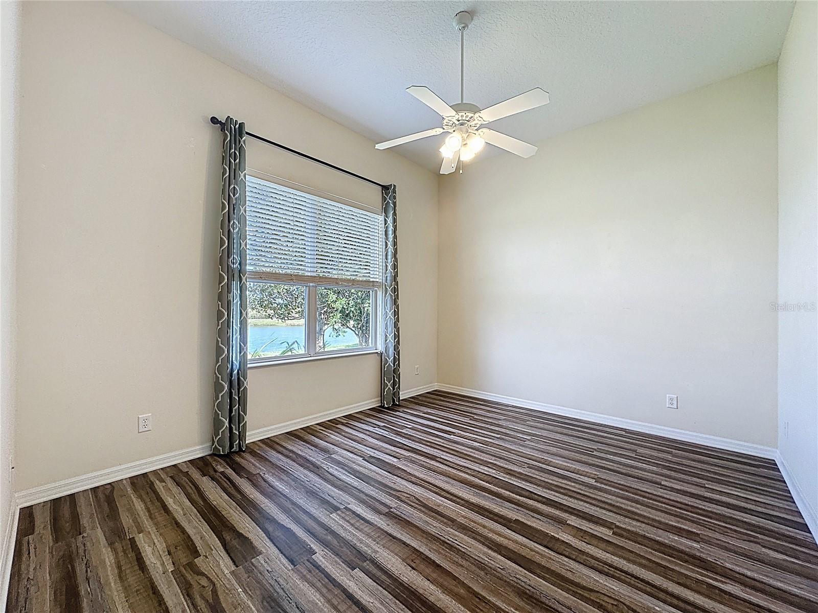 Image 14 of 41 For 27135 Nostalgia Drive