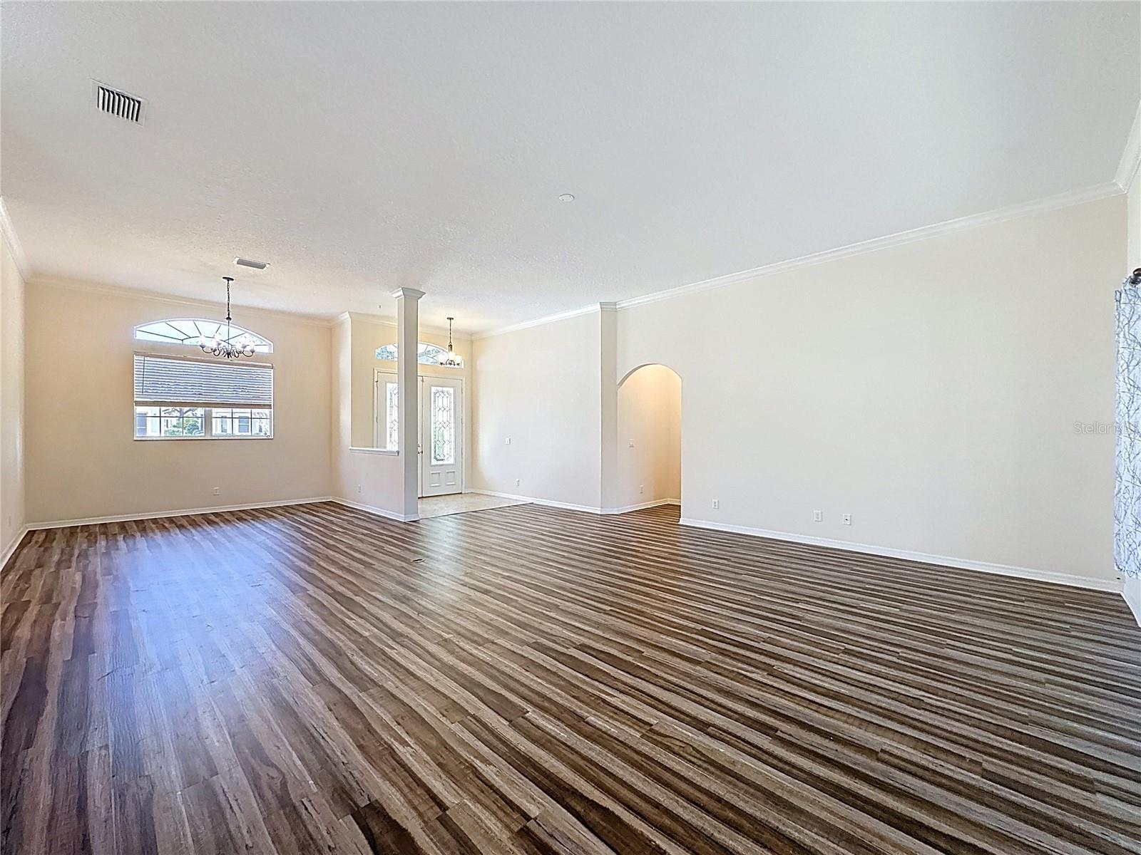 Image 17 of 41 For 27135 Nostalgia Drive