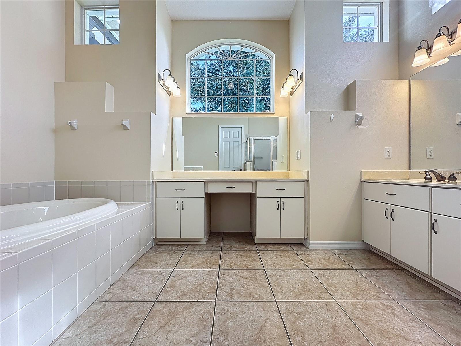 Image 30 of 41 For 27135 Nostalgia Drive