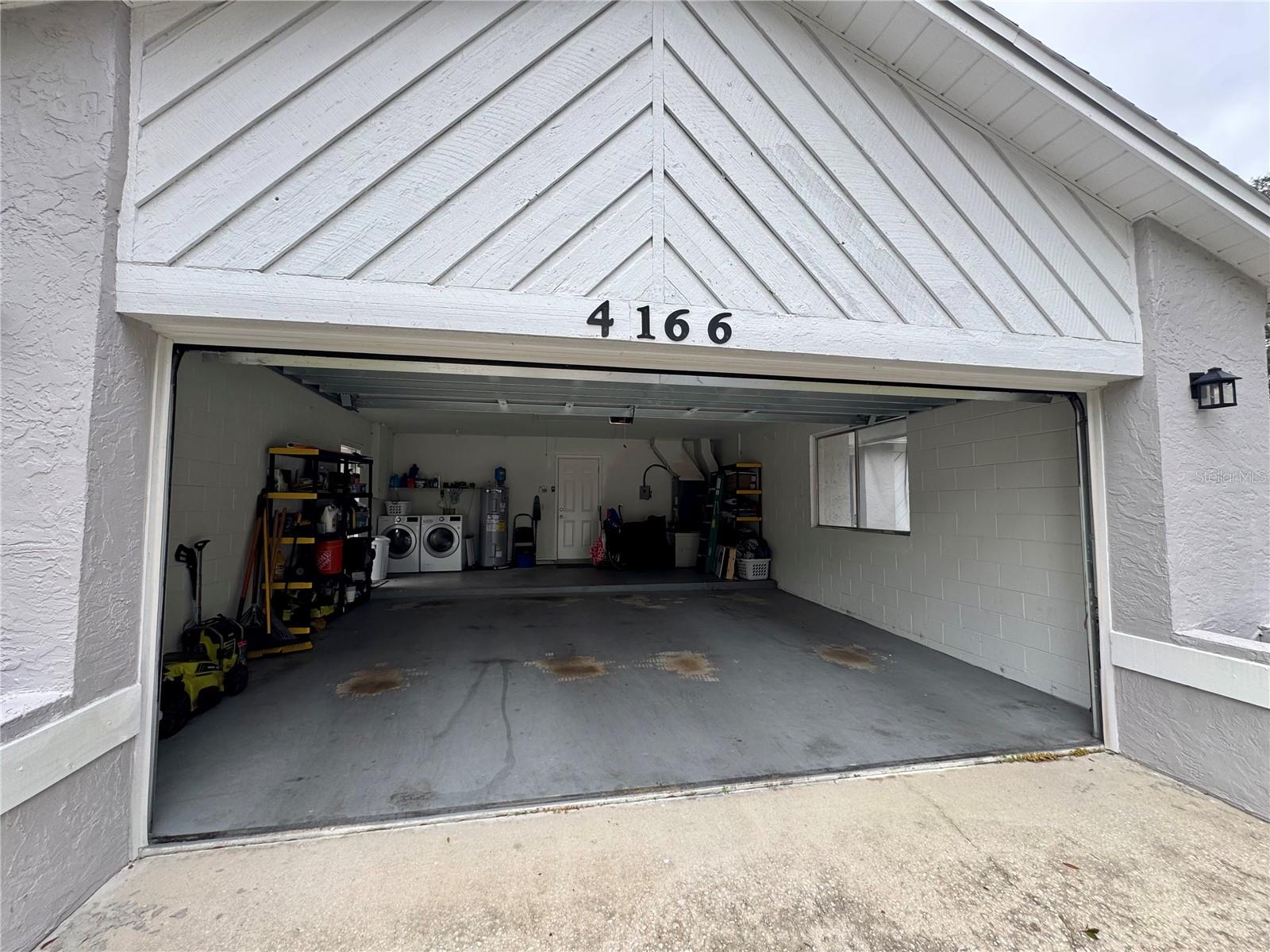 Image 35 of 39 For 4166 Rose Petal Lane