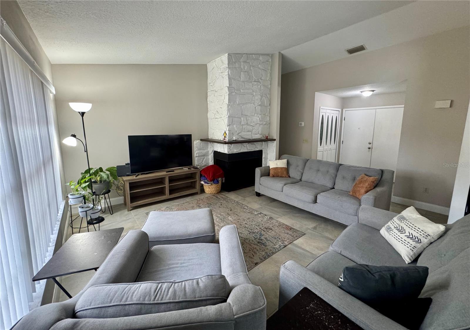 Image 8 of 39 For 4166 Rose Petal Lane