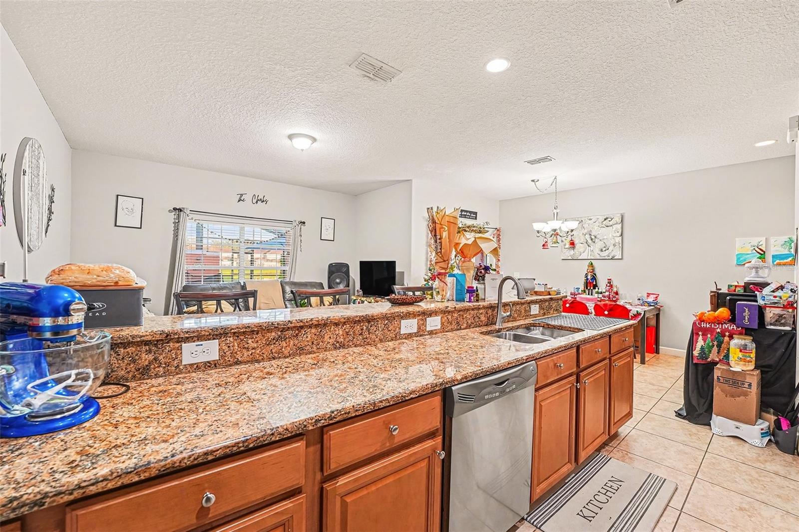 Image 12 of 45 For 3081 Beach Palm Avenue