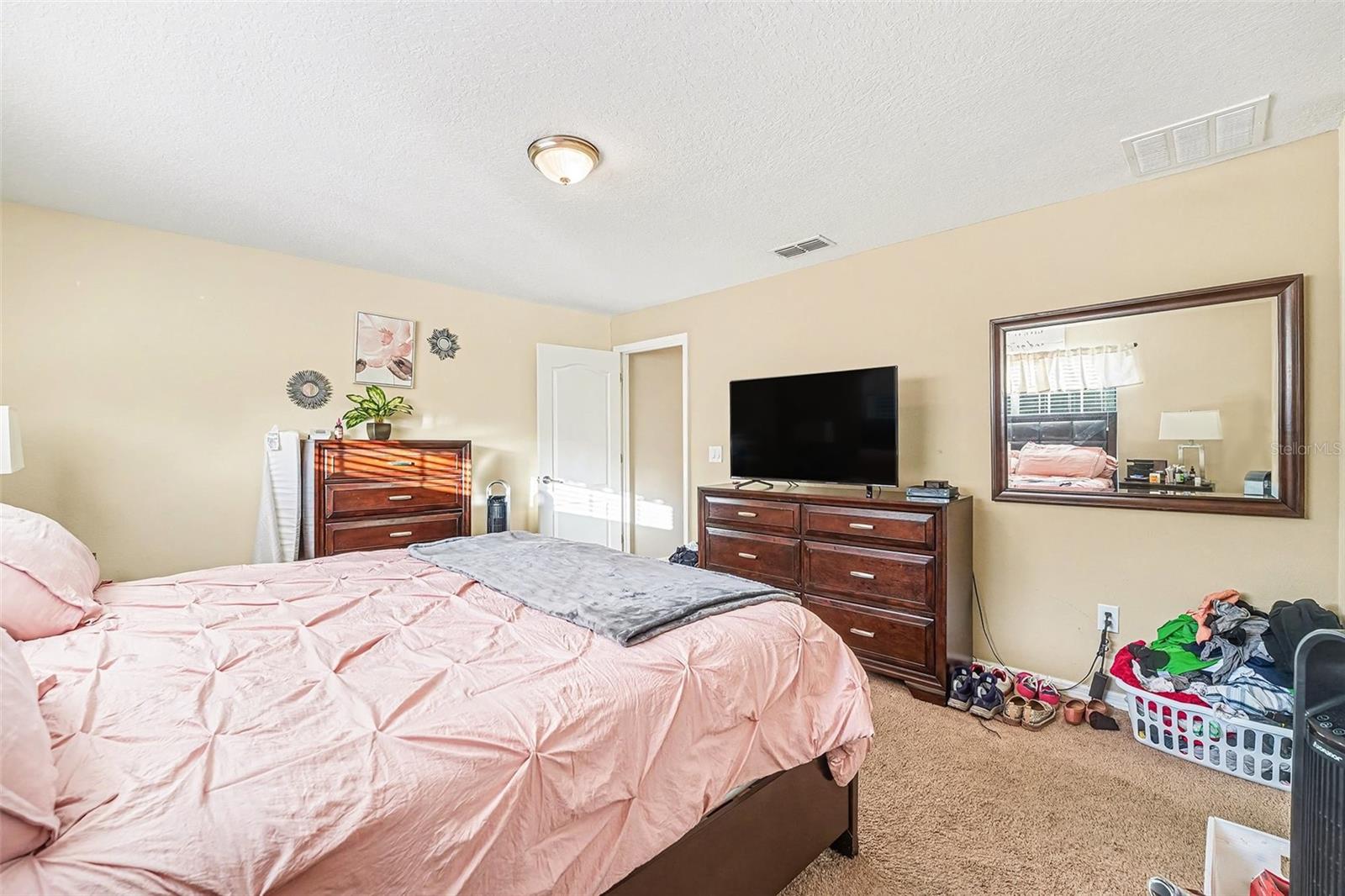 Image 14 of 45 For 3081 Beach Palm Avenue