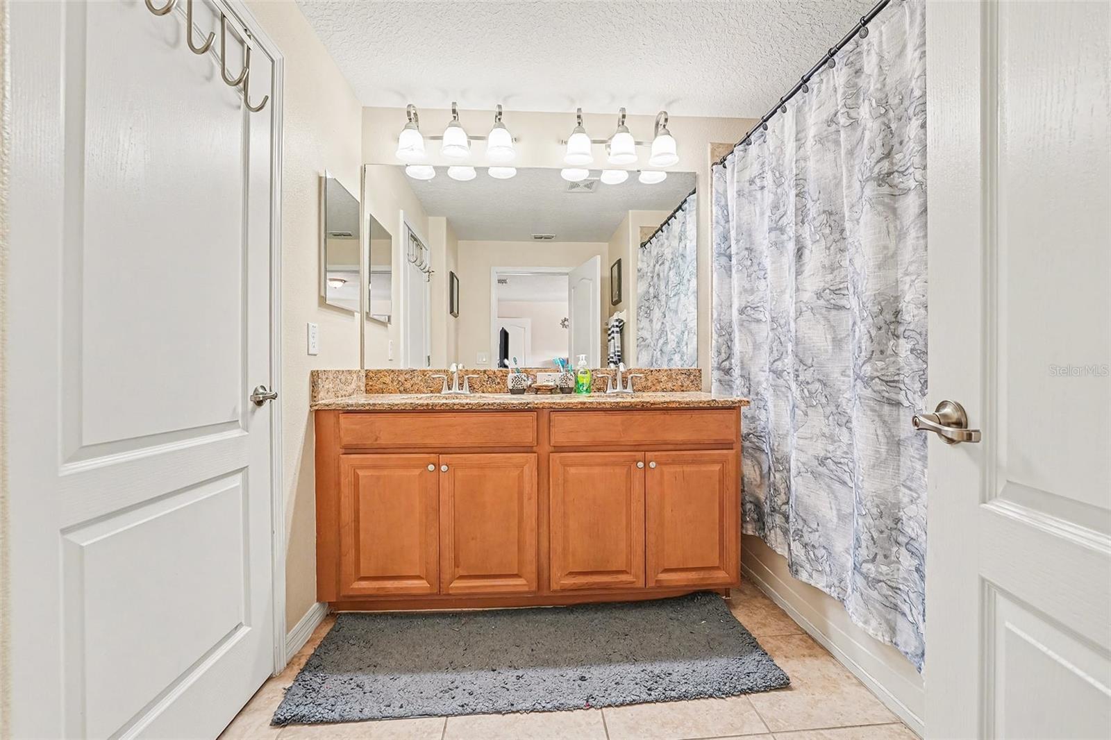 Image 16 of 45 For 3081 Beach Palm Avenue