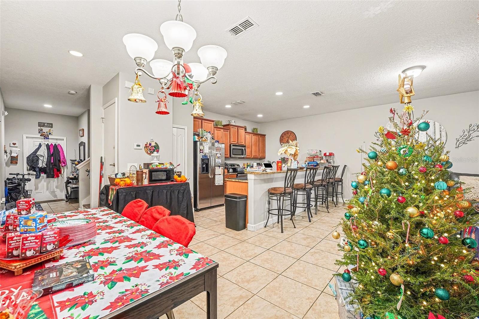 Image 9 of 45 For 3081 Beach Palm Avenue