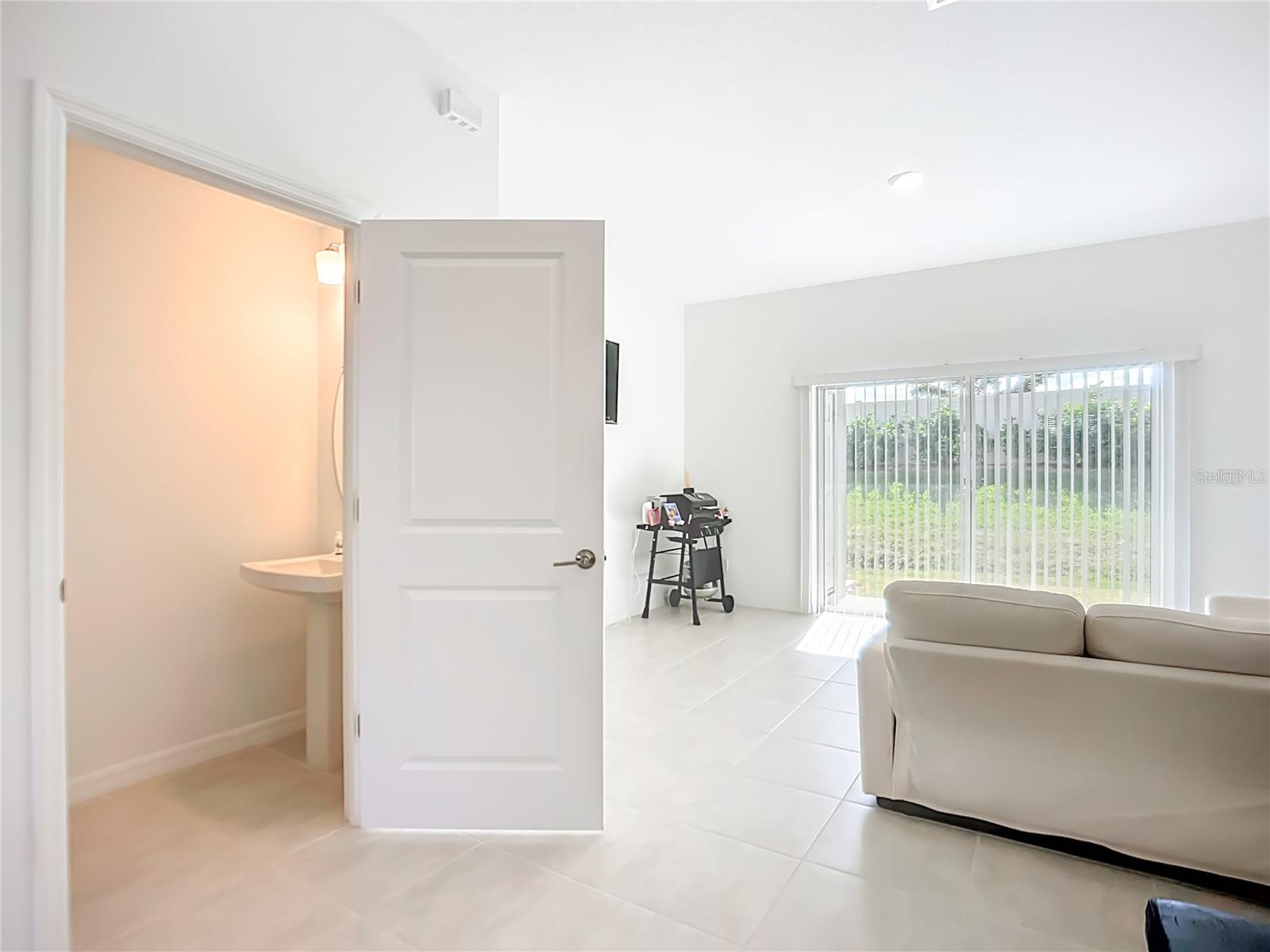 Image 12 of 37 For 16642 San Nicola Place