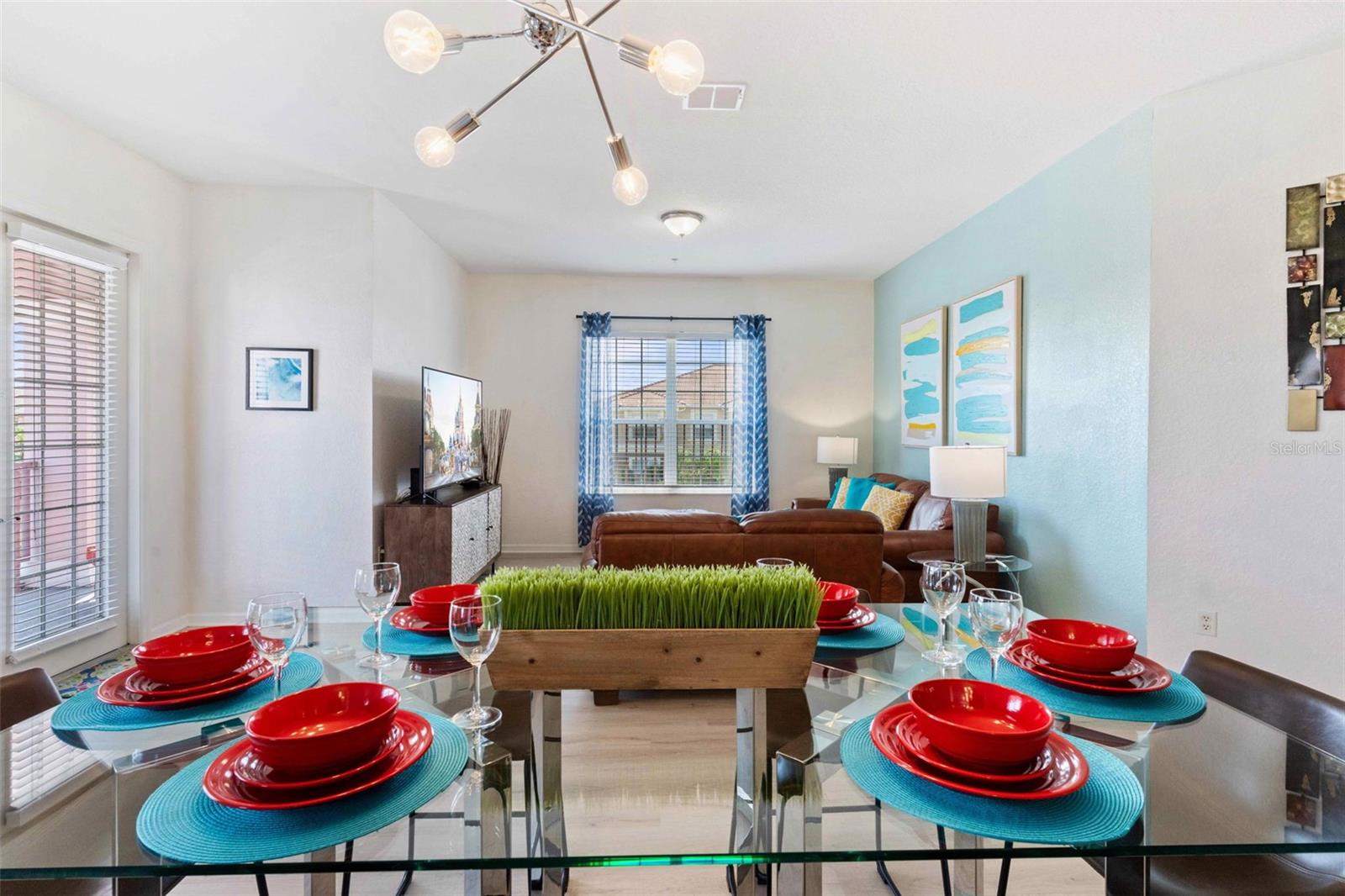 Image 12 of 68 For 4840 Cayview Avenue 403