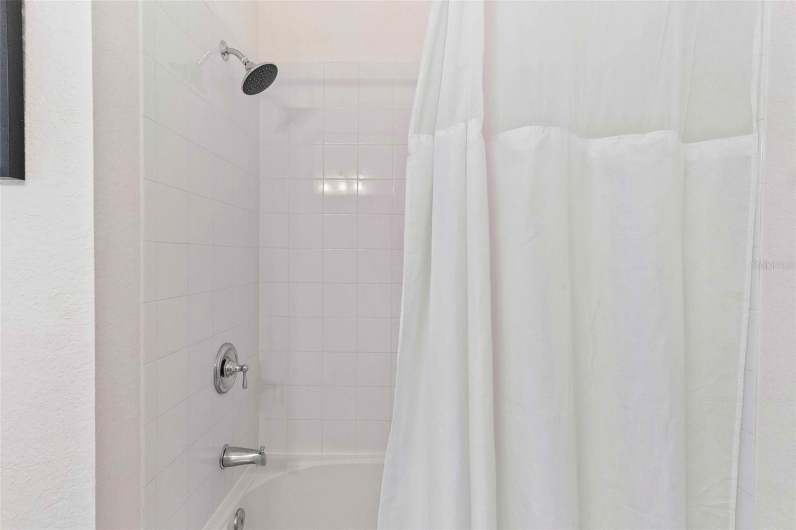 Image 32 of 68 For 4840 Cayview Avenue 403