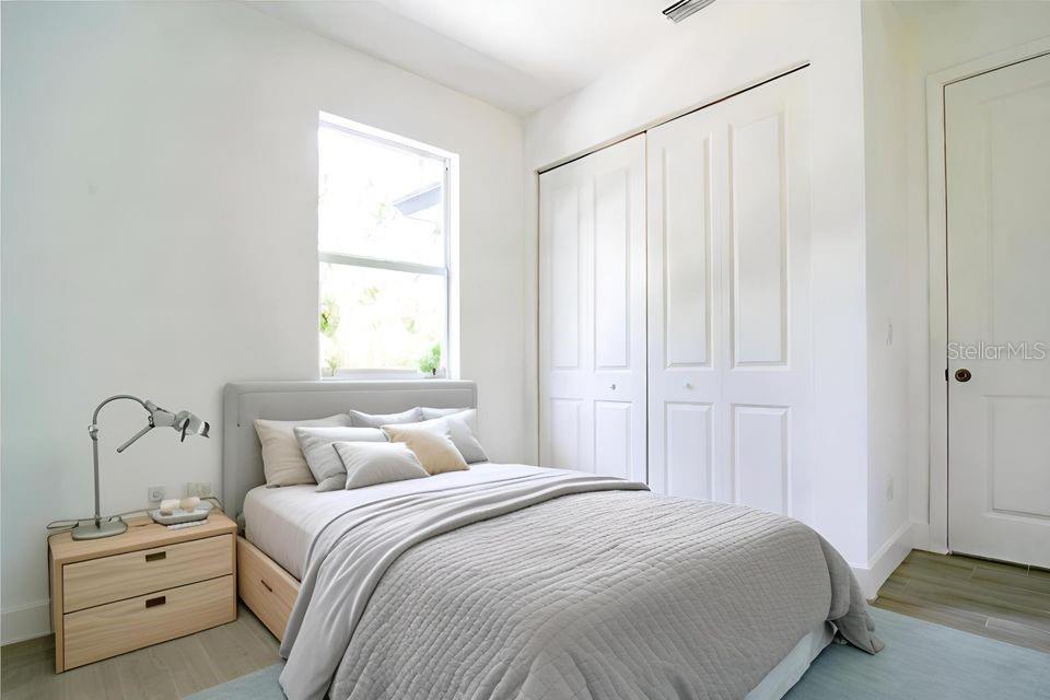 Image 8 of 13 For 260 Rotonda Boulevard B