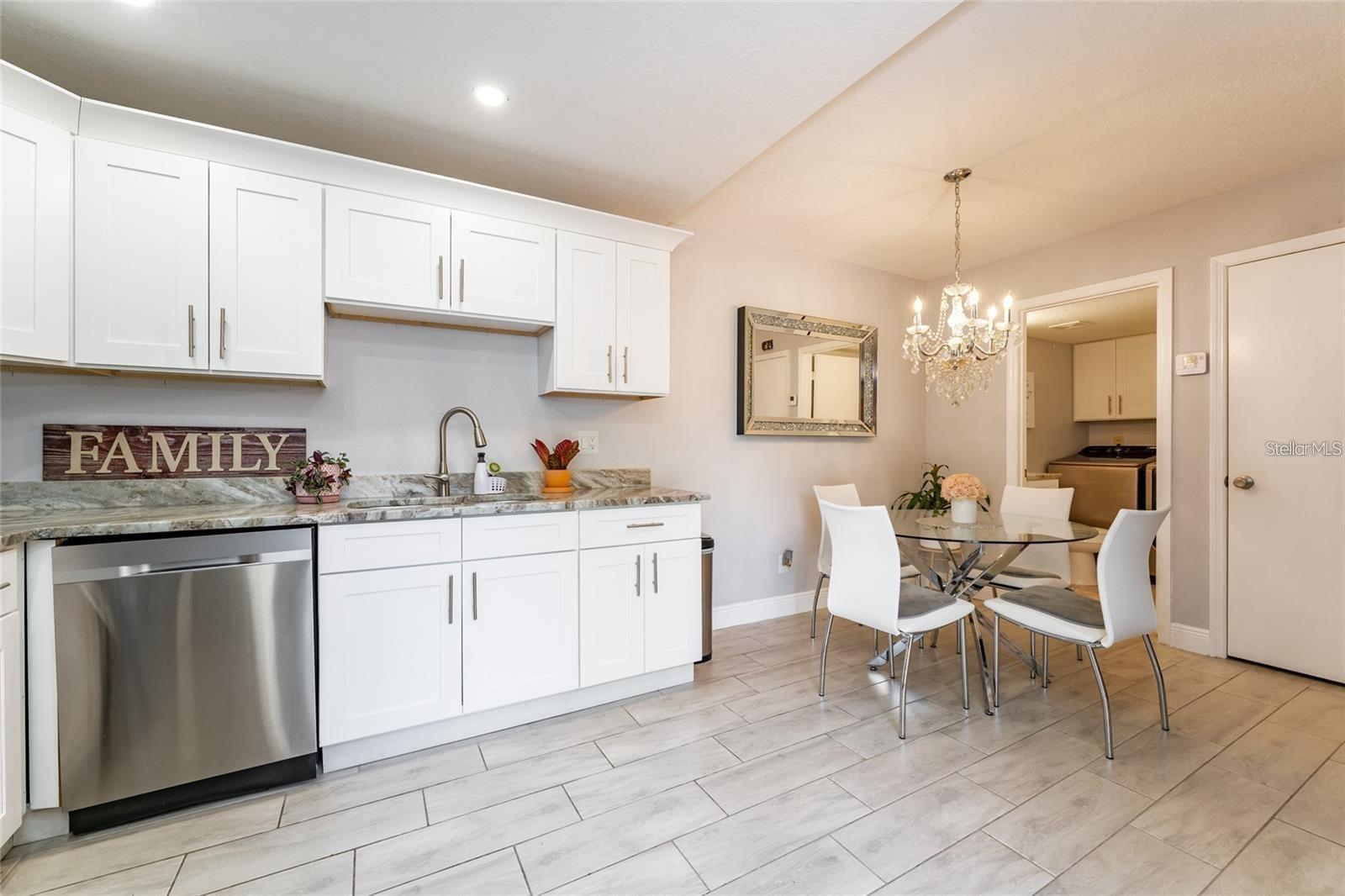 Image 10 of 15 For 5287 Cypress Court 724