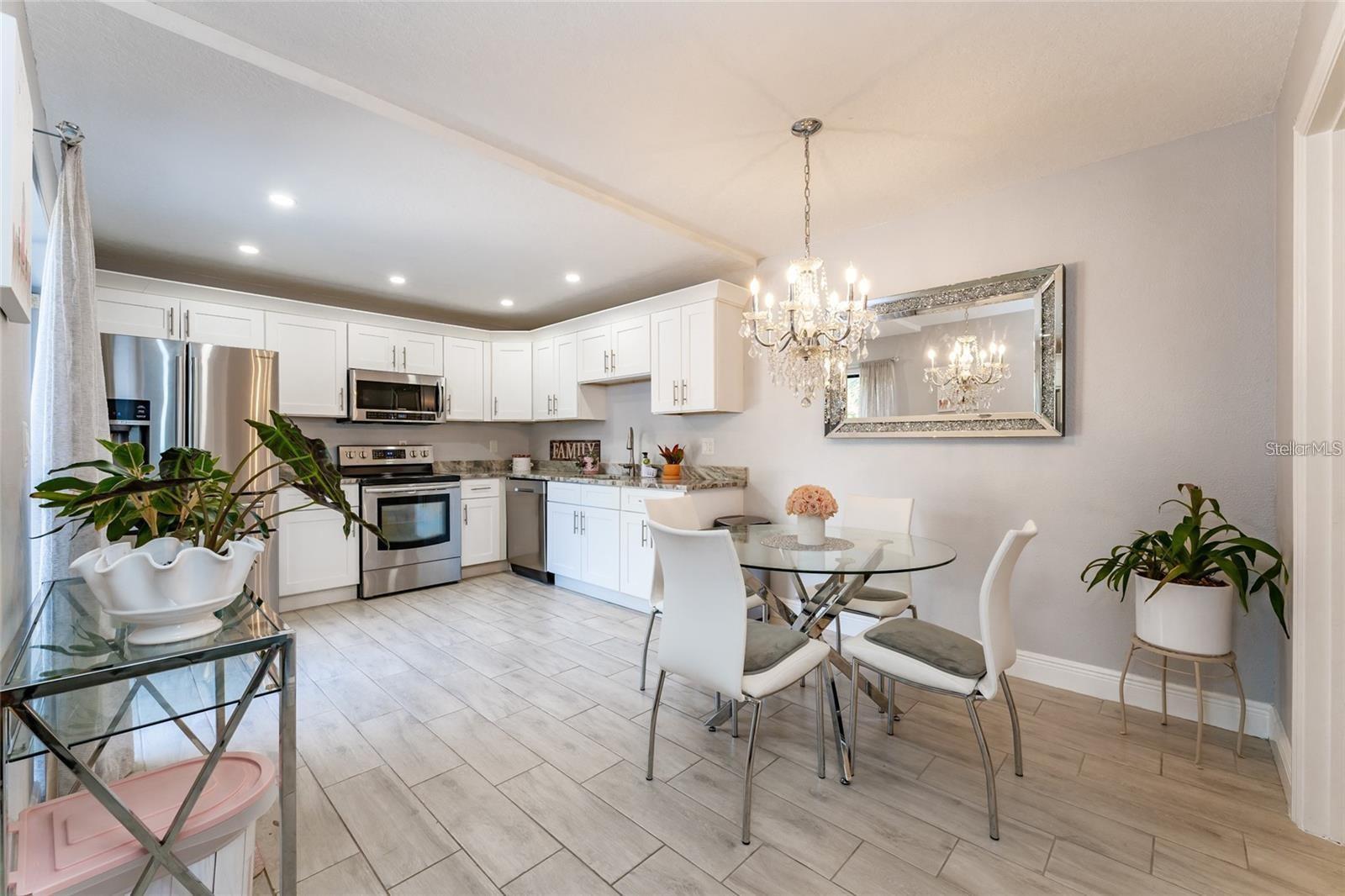 Image 12 of 15 For 5287 Cypress Court 724