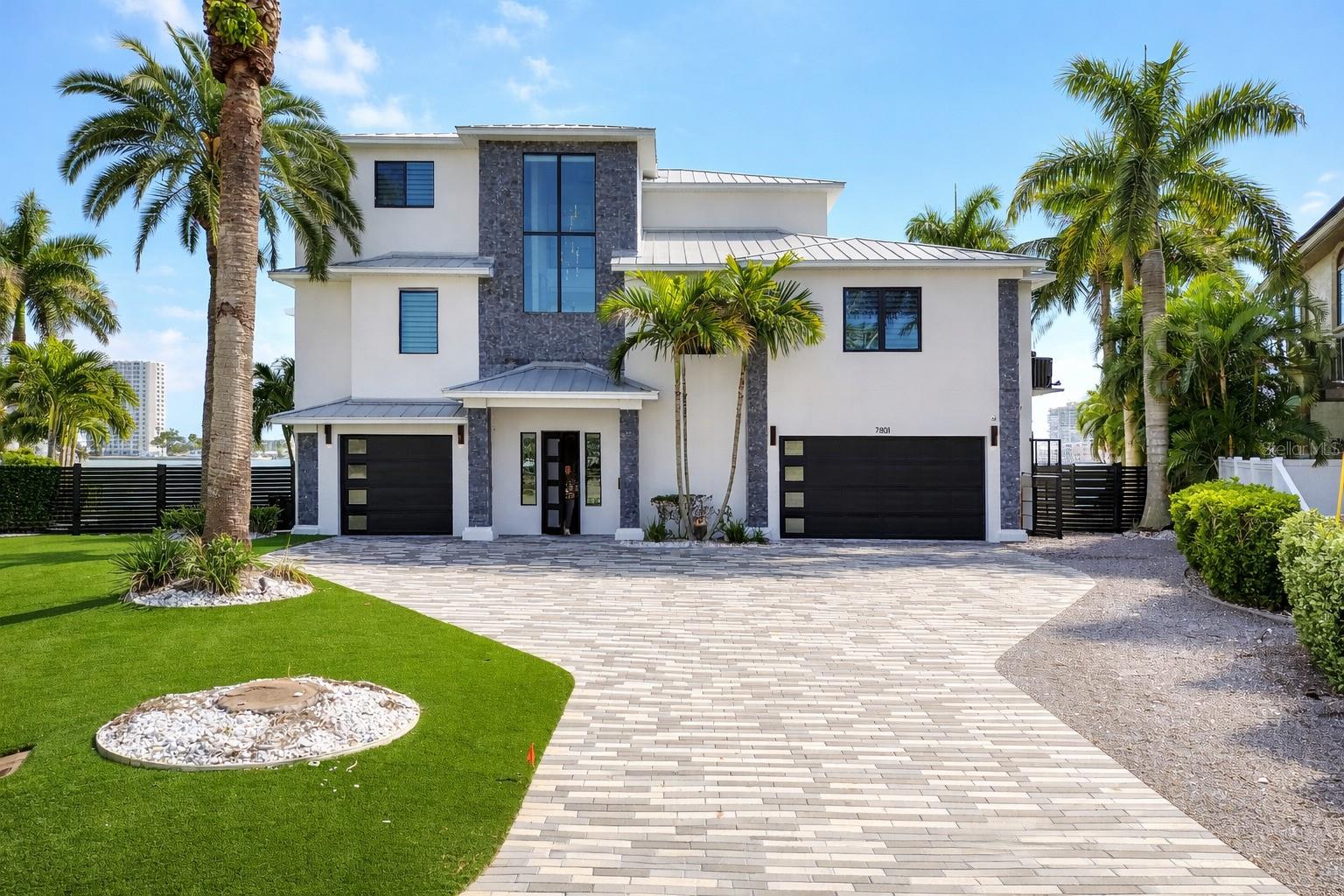 Details for 7801 9th Avenue S, ST PETERSBURG, FL 33707