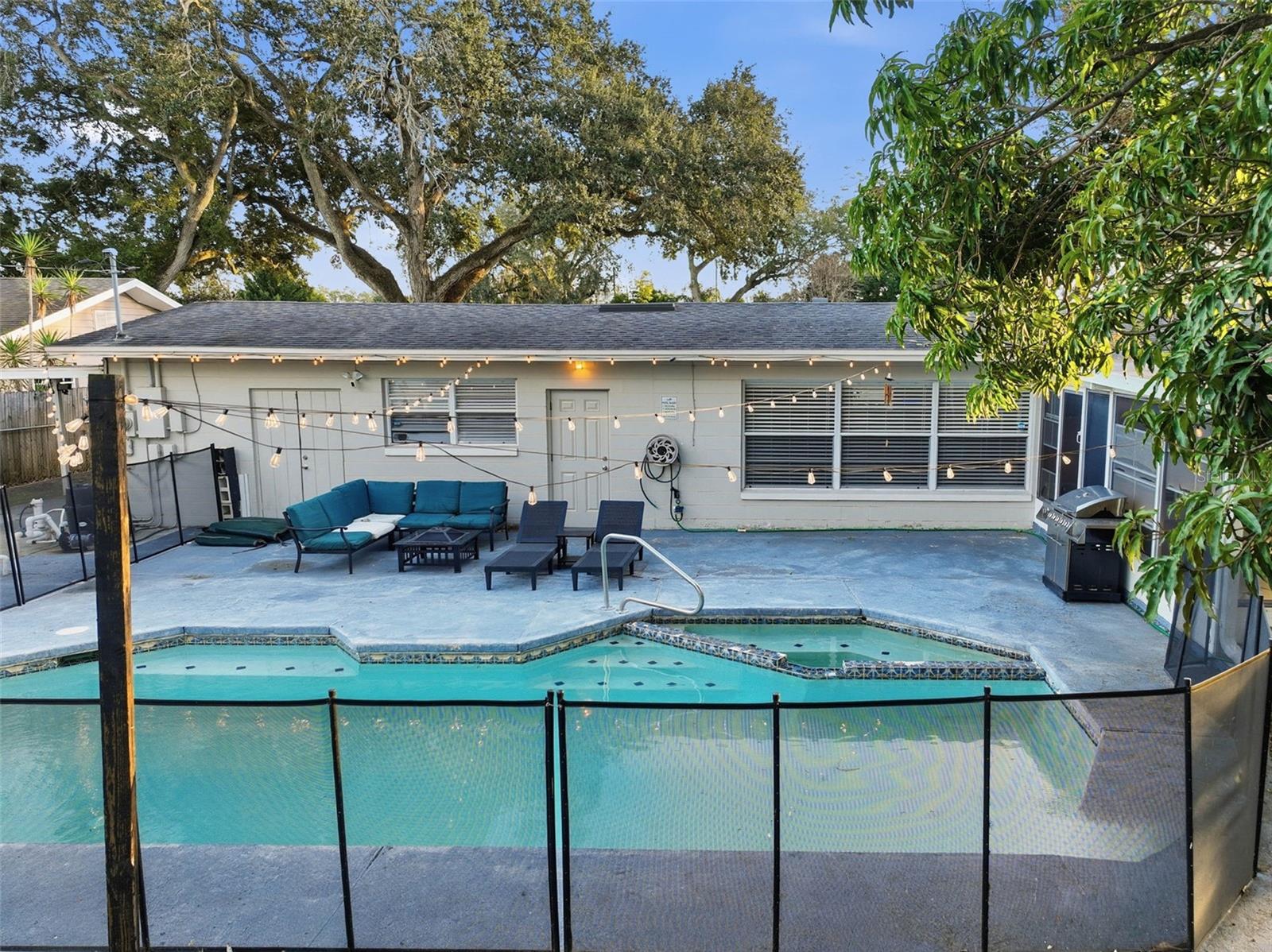 Image 65 of 74 For 3207 Flowertree Road