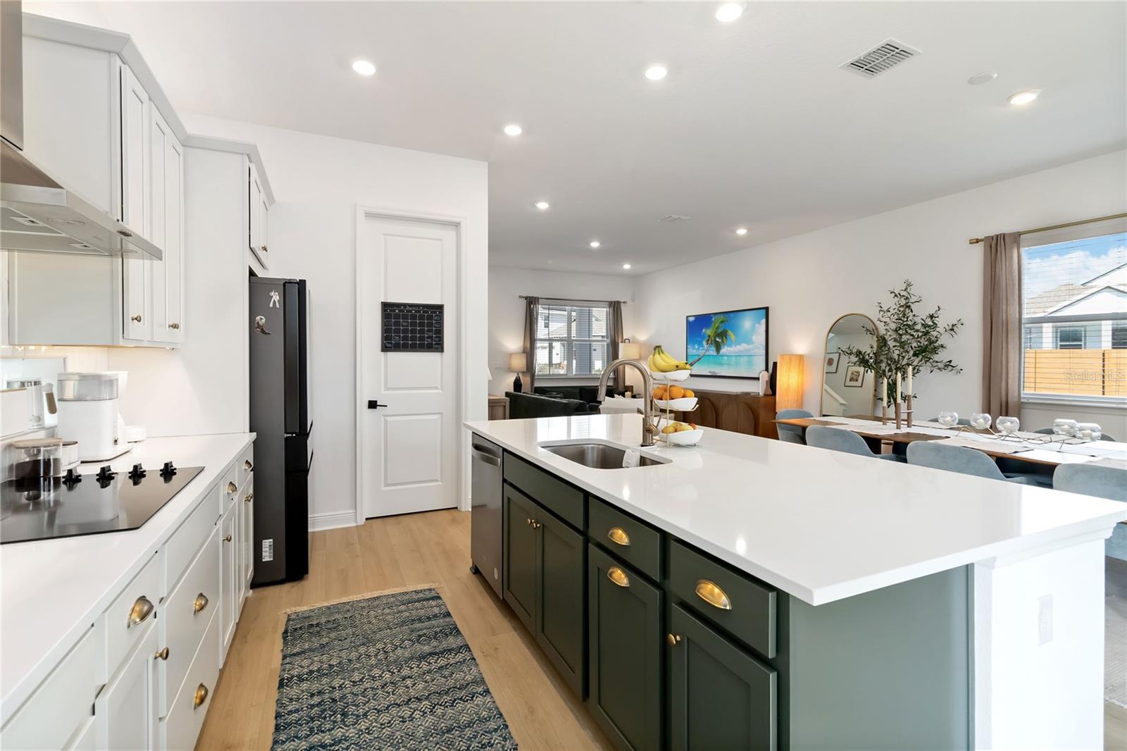 Image 17 of 68 For 3035 Mirage Place