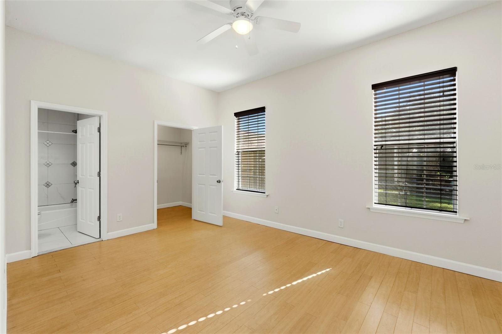 Image 10 of 52 For 5608 Kevin Avenue