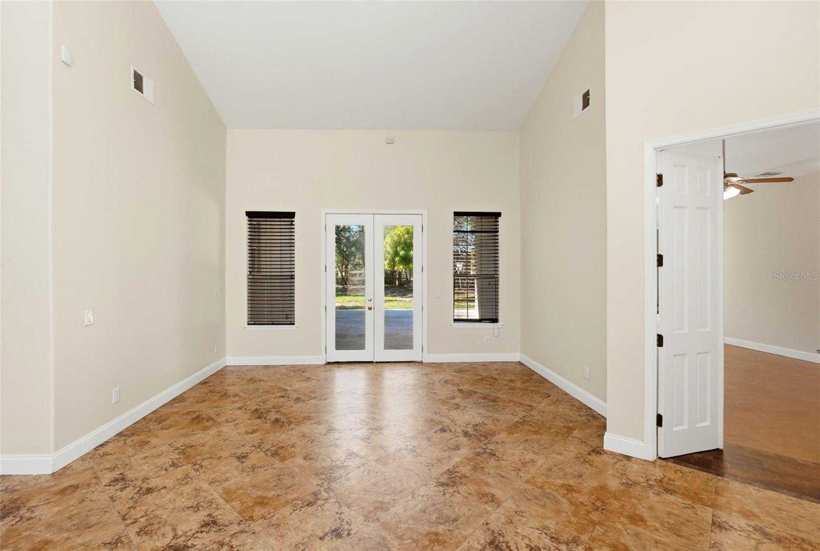 Image 28 of 52 For 5608 Kevin Avenue