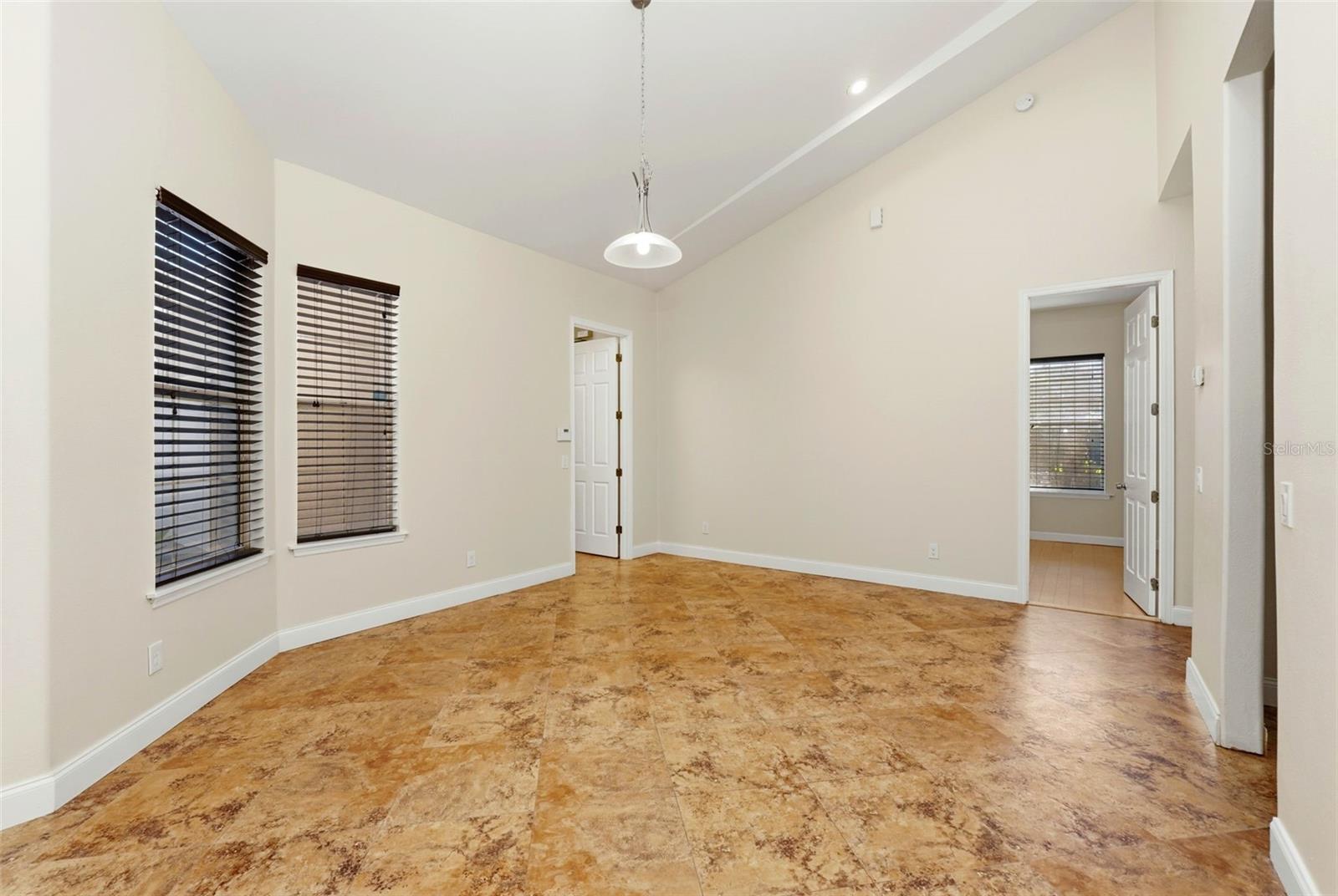 Image 31 of 52 For 5608 Kevin Avenue