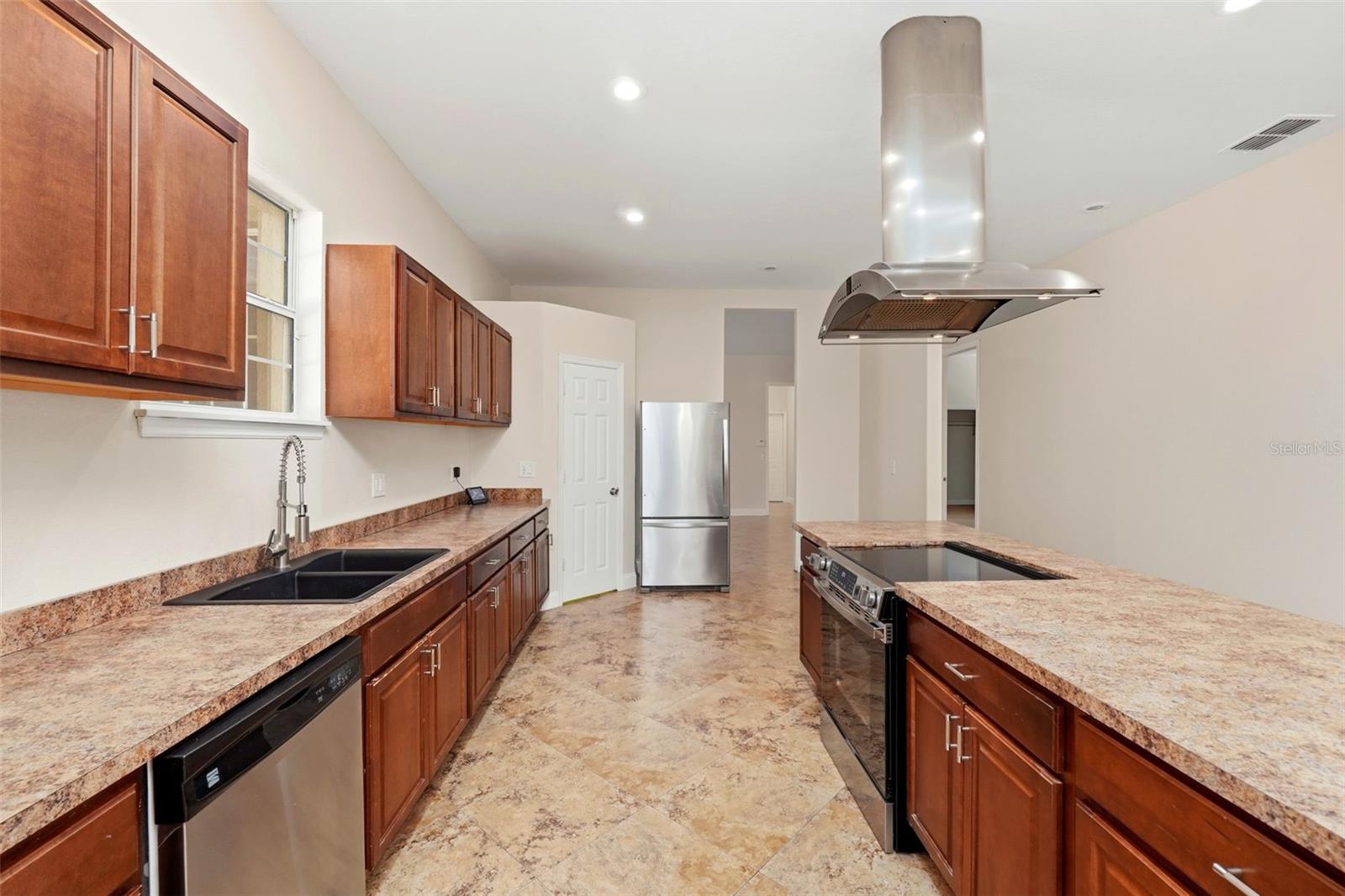 Image 40 of 52 For 5608 Kevin Avenue