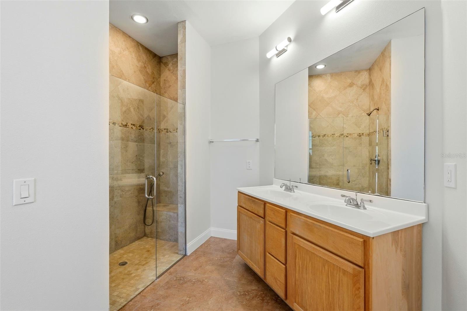 Image 7 of 52 For 5608 Kevin Avenue