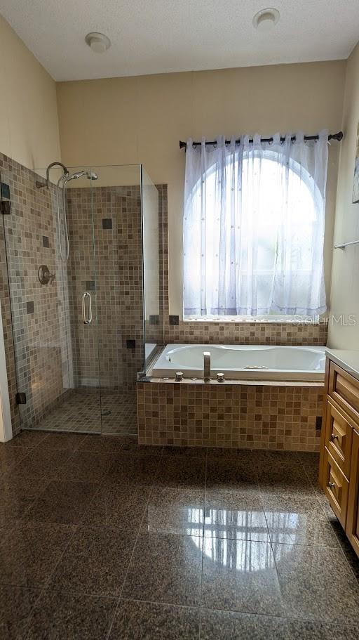 Image 19 of 39 For 12634 Ringwood Avenue