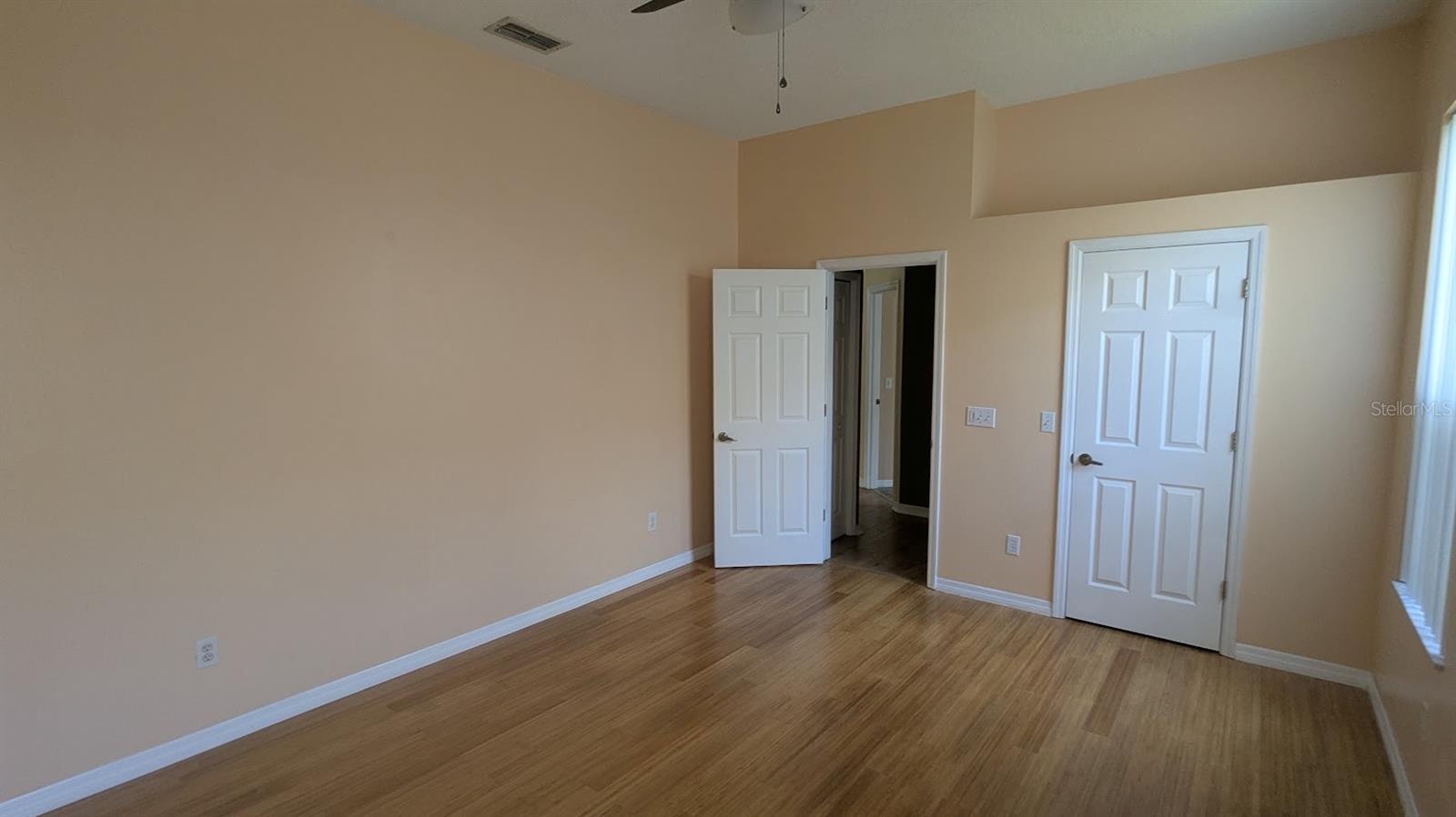 Image 31 of 39 For 12634 Ringwood Avenue