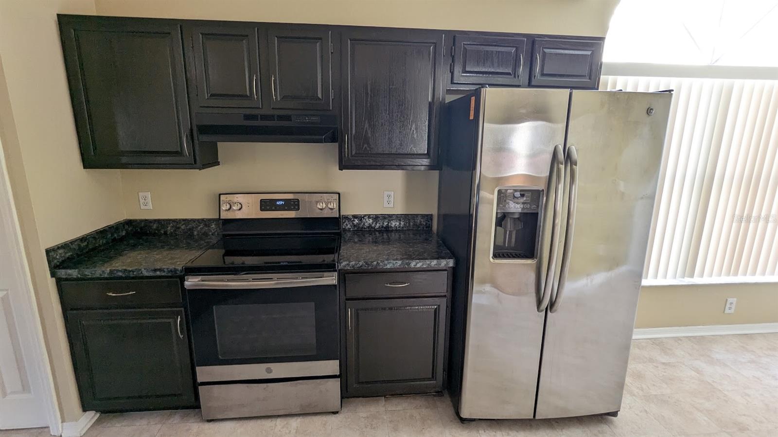 Image 5 of 39 For 12634 Ringwood Avenue