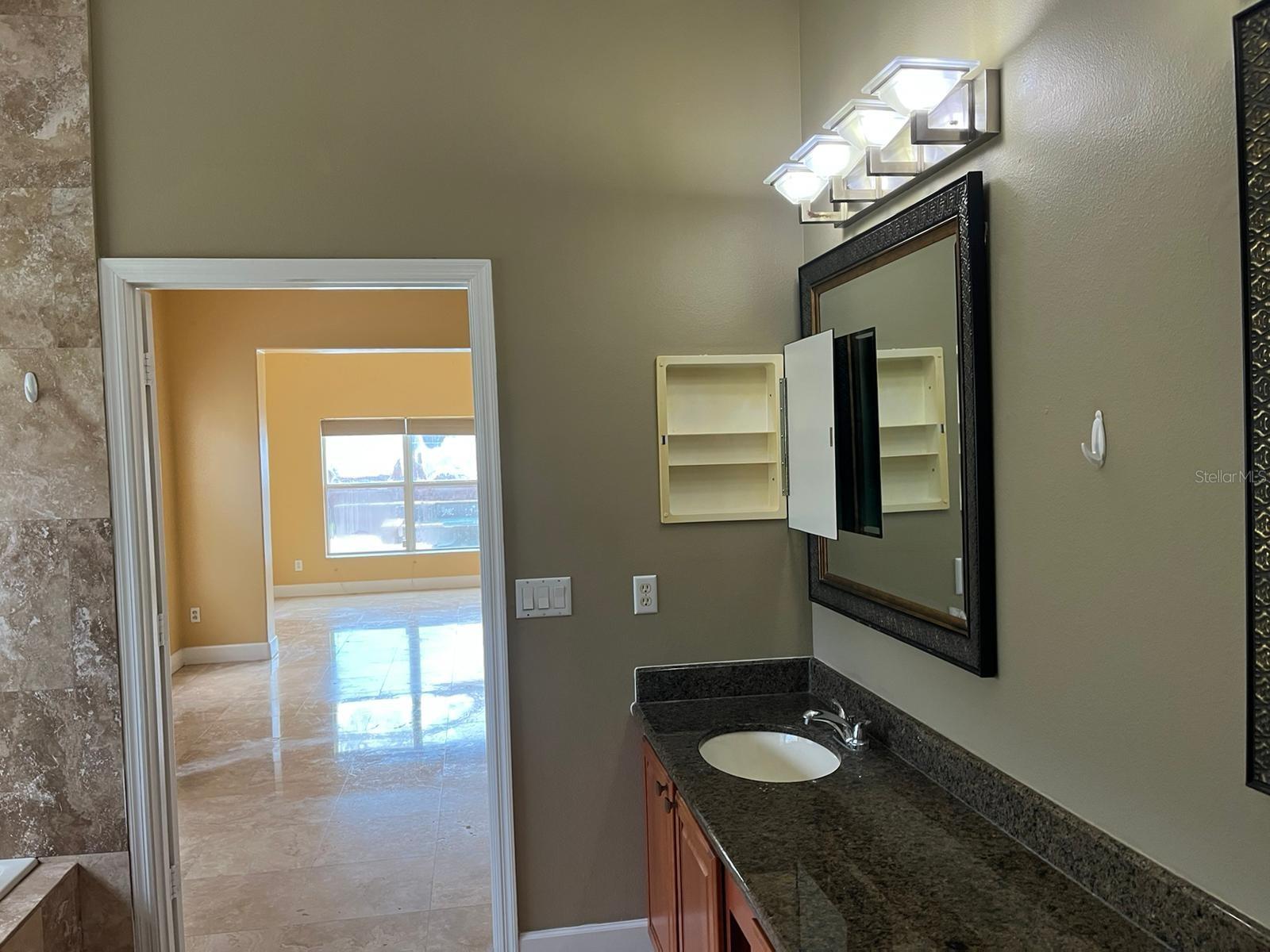 Image 12 of 18 For 1351 Glenwick Drive