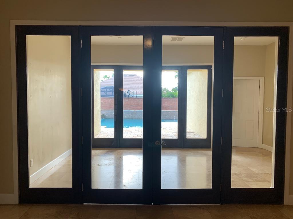 Image 14 of 18 For 1351 Glenwick Drive