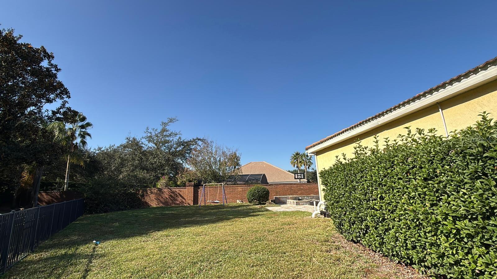 Image 3 of 18 For 1351 Glenwick Drive