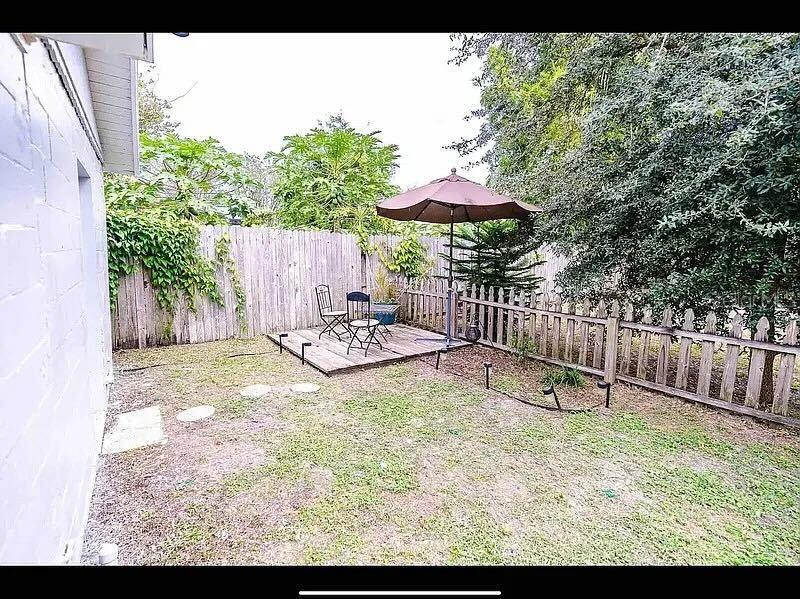 Image 18 of 29 For 1518 Pinewood Drive