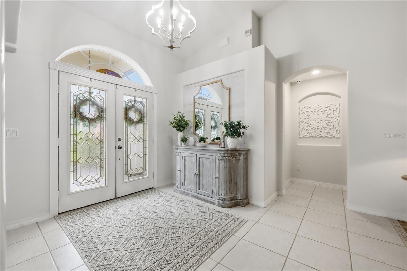 Image 11 of 73 For 12744 Douglas Fir Court