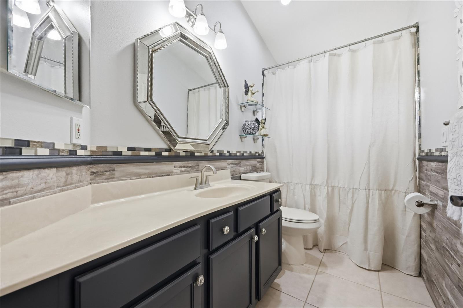 Image 42 of 73 For 12744 Douglas Fir Court