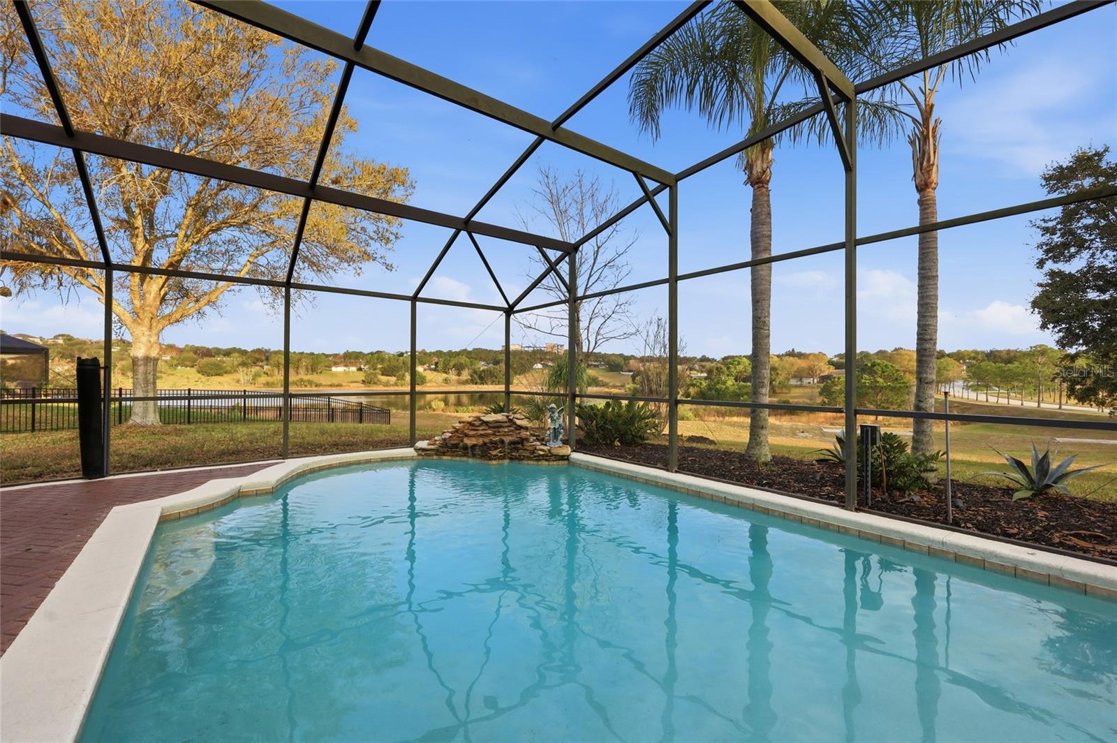 Image 49 of 73 For 12744 Douglas Fir Court