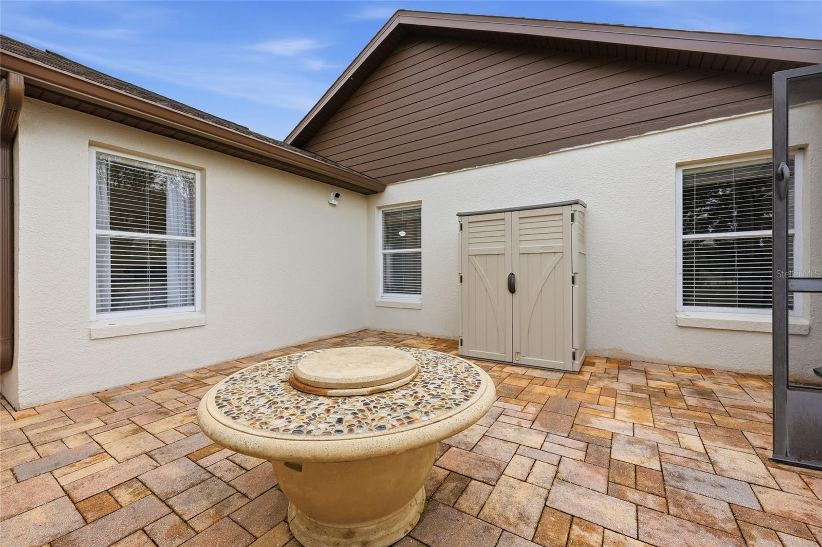 Image 57 of 73 For 12744 Douglas Fir Court