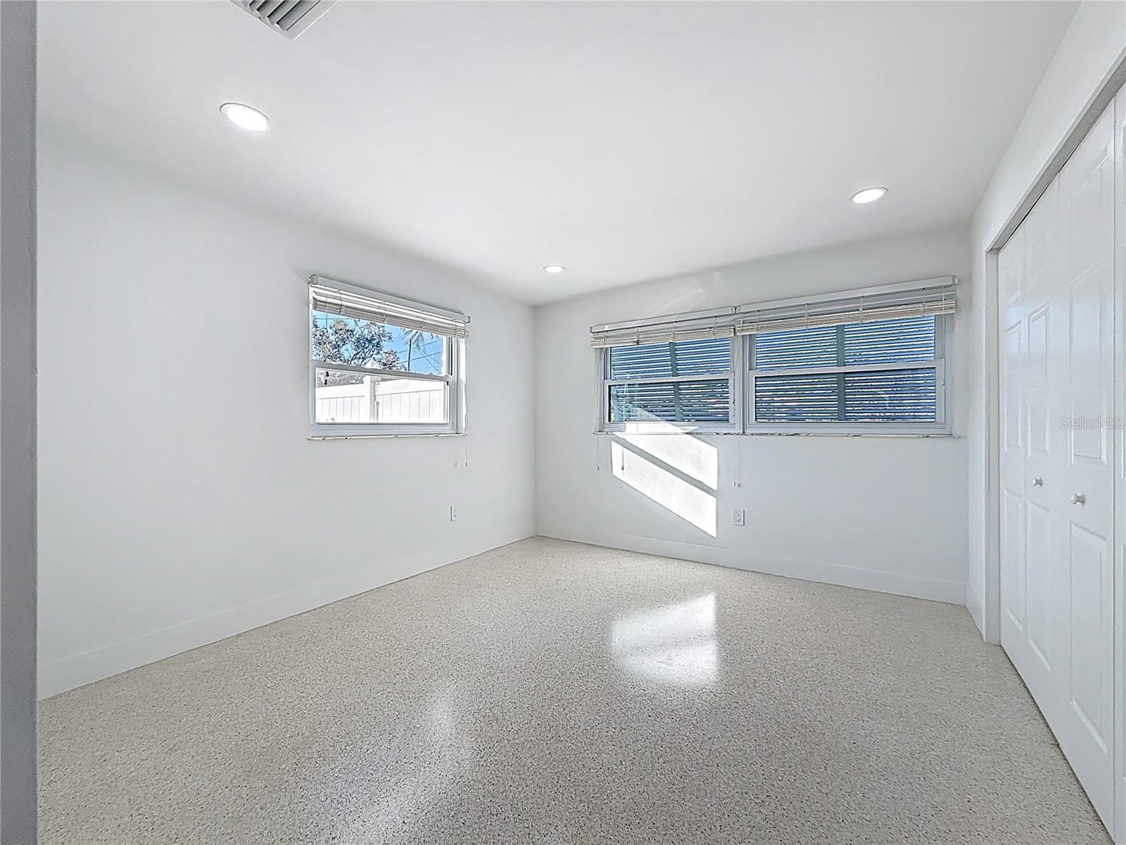 Image 26 of 60 For 2161 Edythe Drive