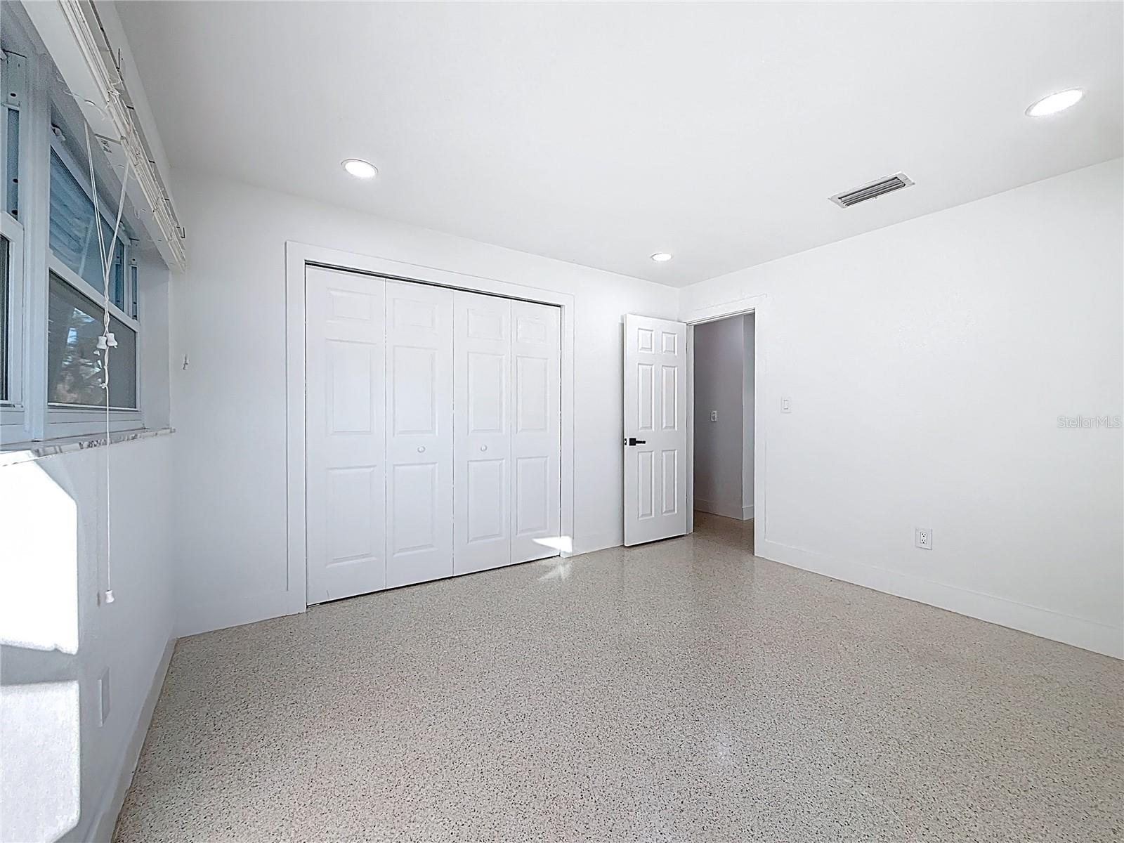 Image 28 of 60 For 2161 Edythe Drive