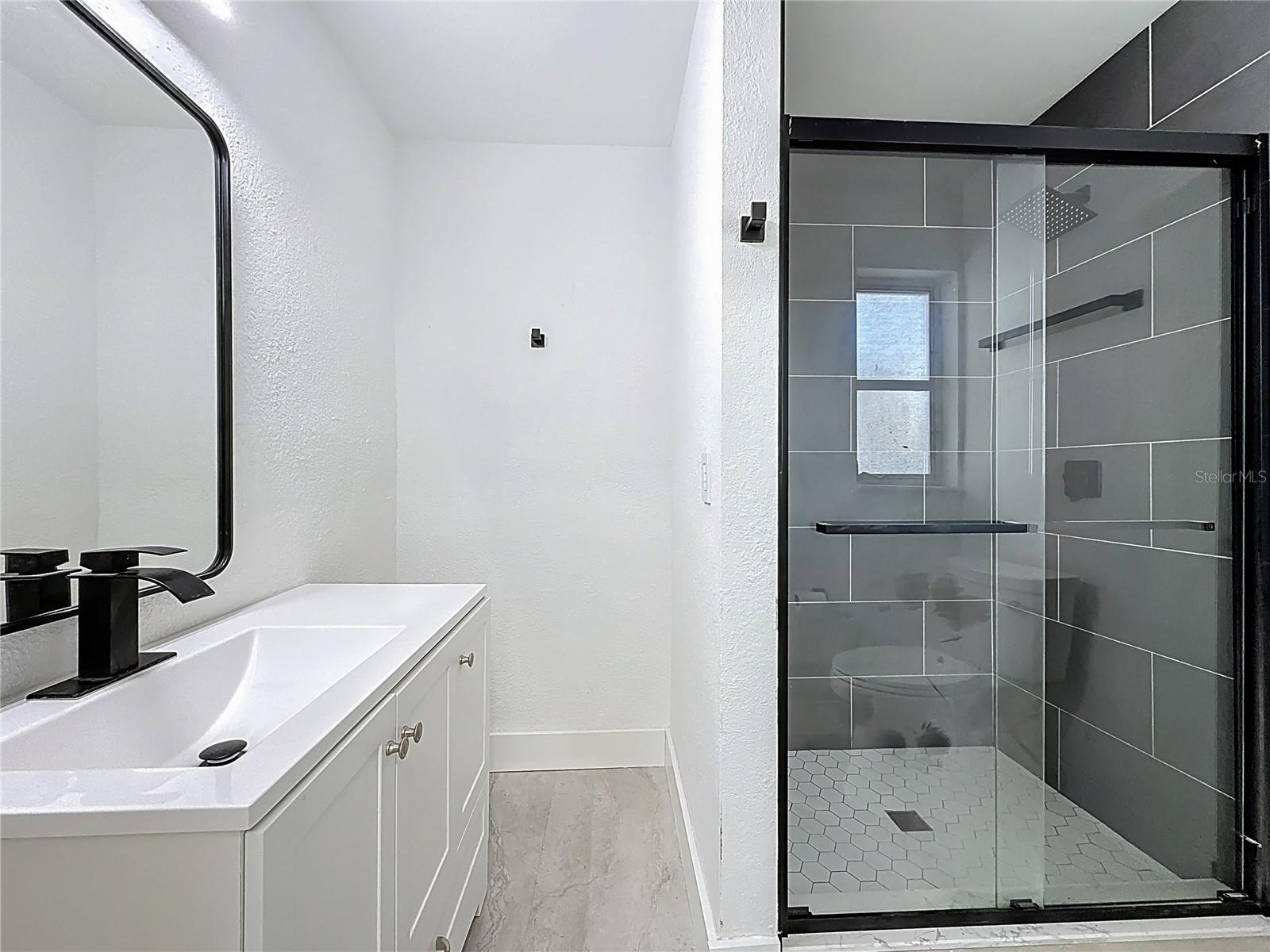 Image 38 of 60 For 2161 Edythe Drive