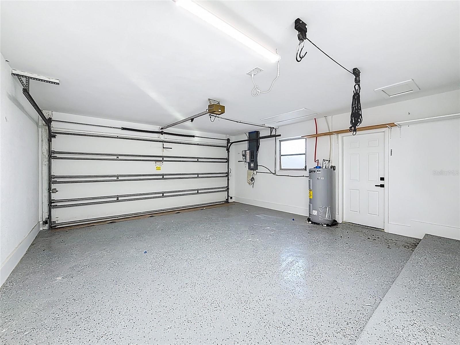 Image 41 of 60 For 2161 Edythe Drive