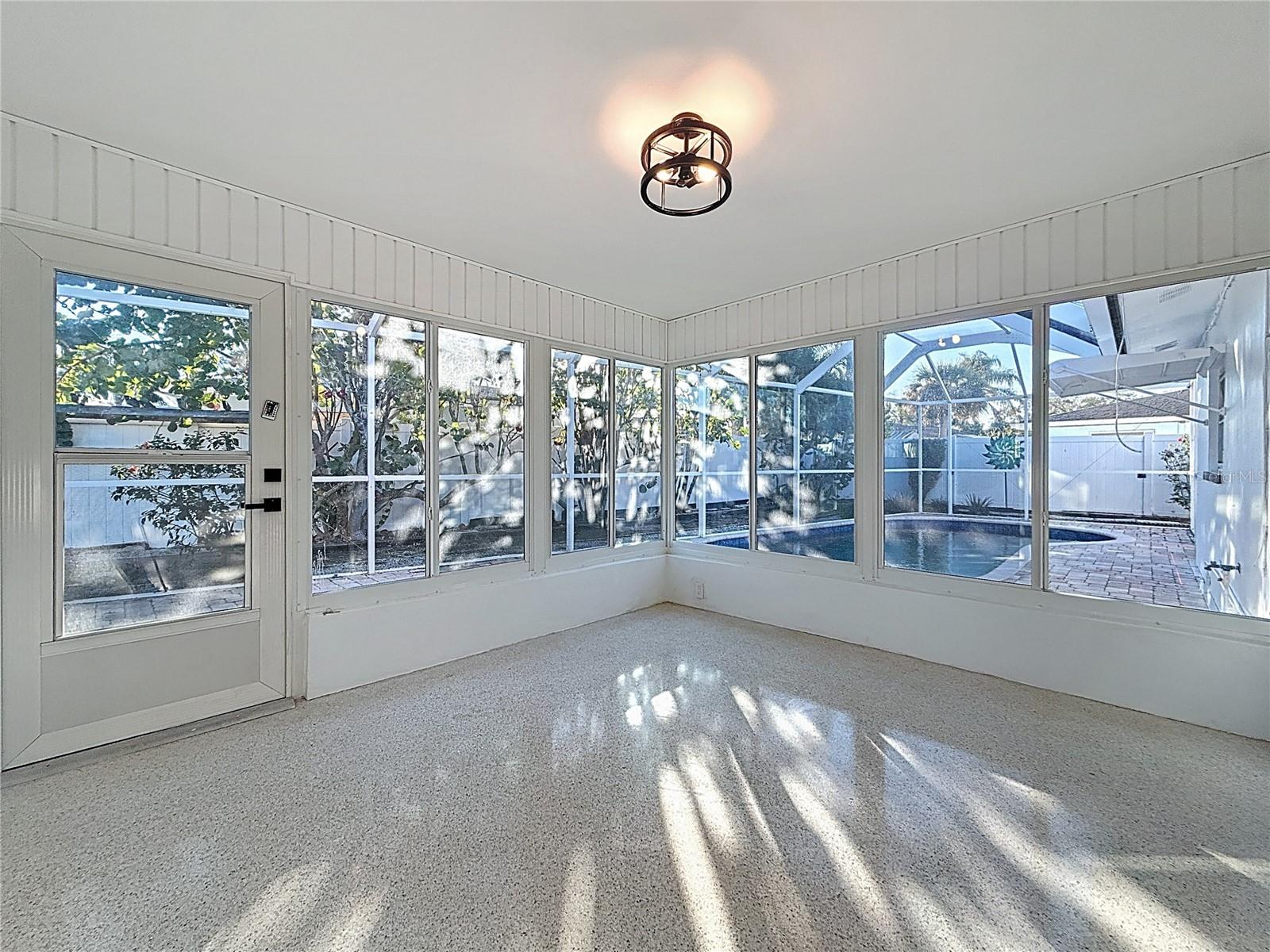 Image 44 of 60 For 2161 Edythe Drive