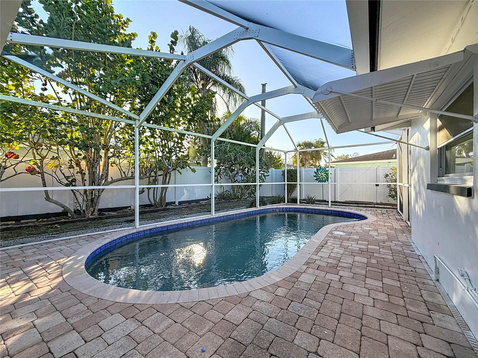 Image 48 of 60 For 2161 Edythe Drive