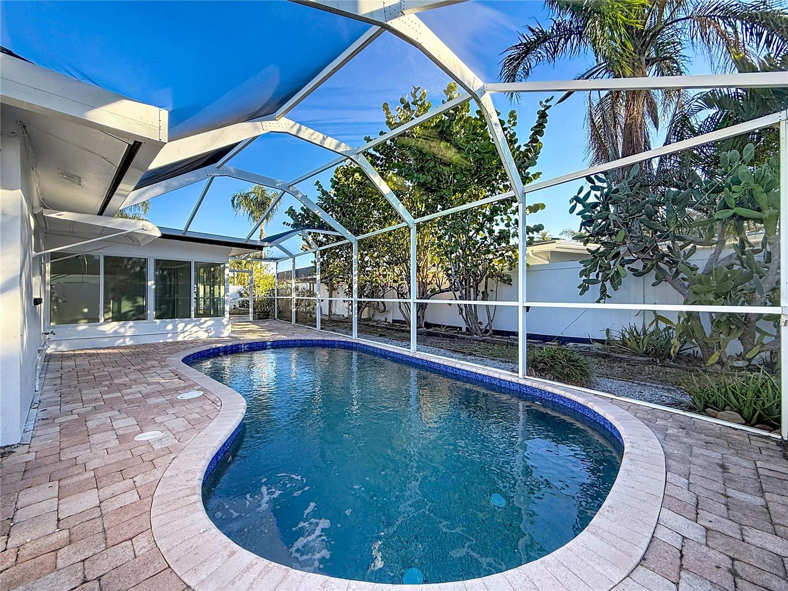 Image 51 of 60 For 2161 Edythe Drive