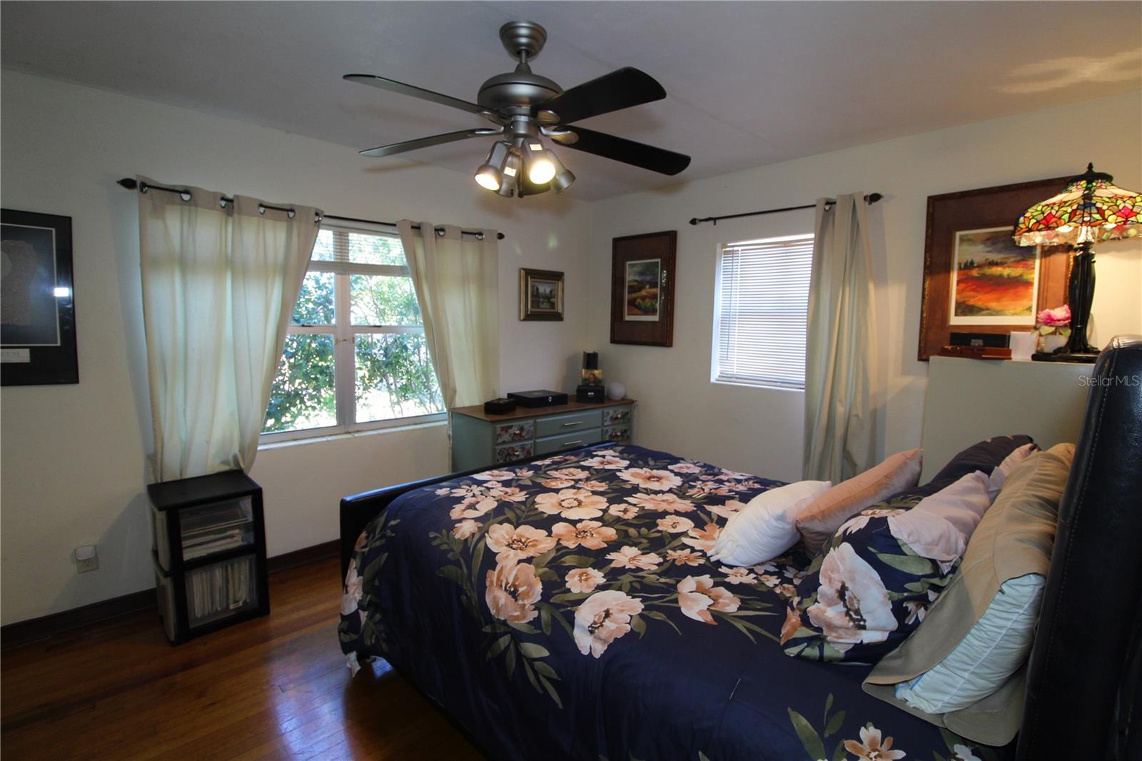 Image 27 of 42 For 5355 Kaley Street